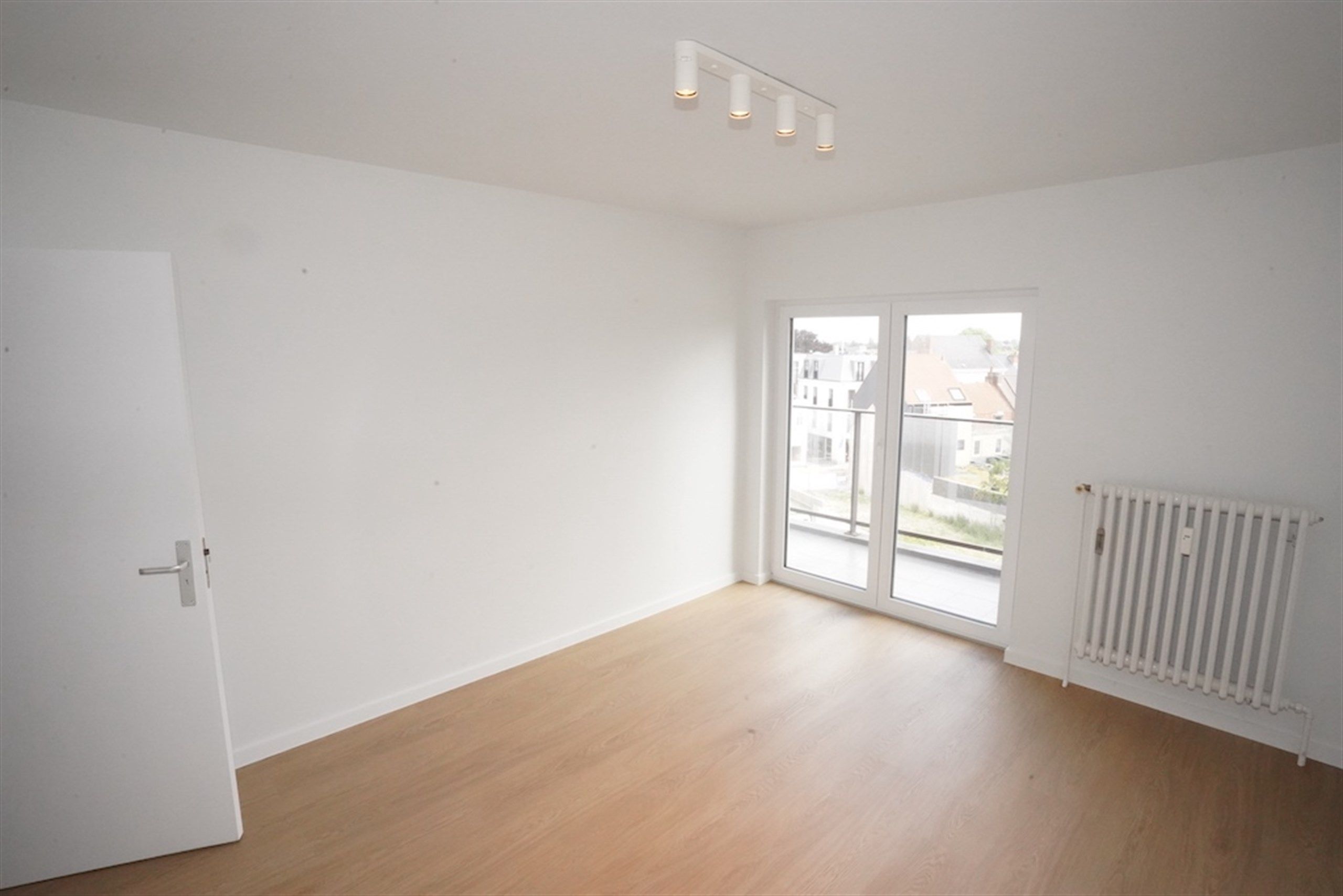Mooi comfortabel appartement met garage nabij Delhaize foto 16