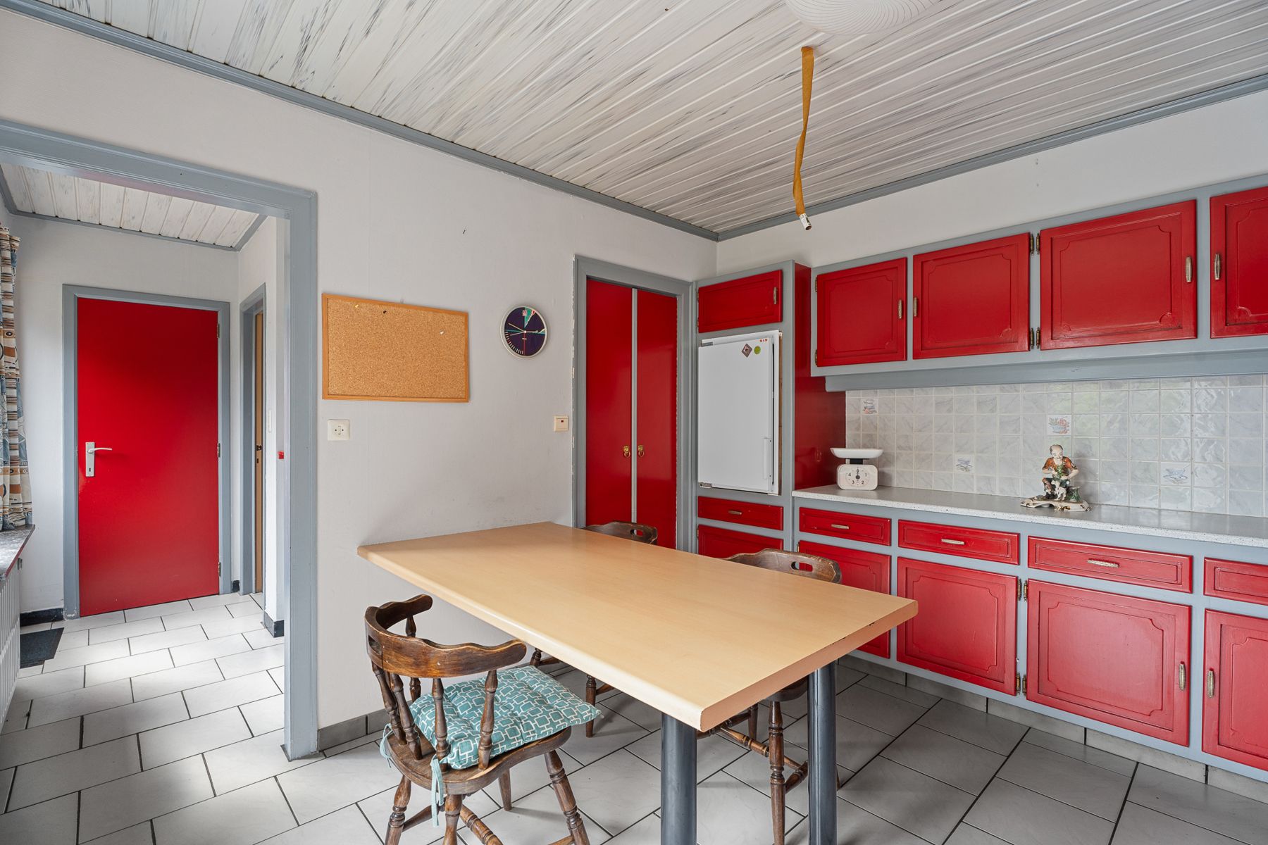 Te renoveren, halfopen, bebouwing op gunstige ligging foto 10