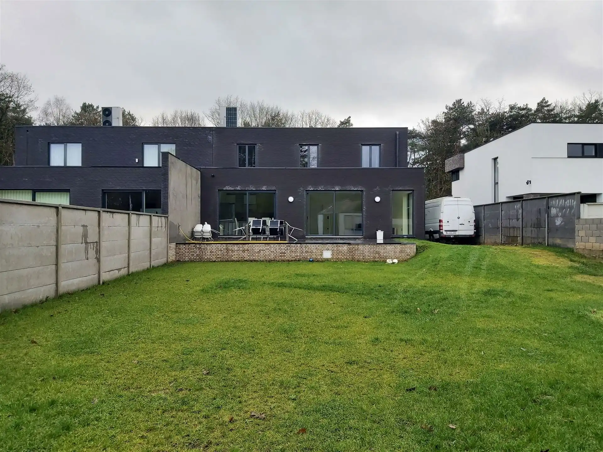 Nieuwbouwwoning met 5 slaapkamers, 2 badkamers op perceel van 8a41ca te Maasmechelen! foto 23