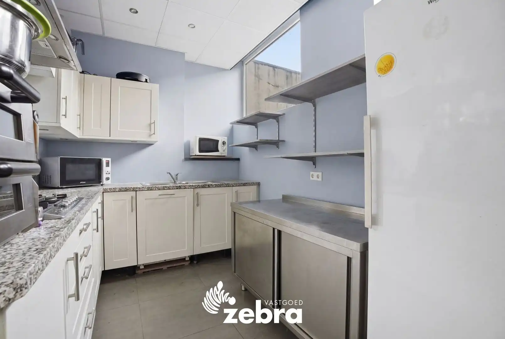 Handelspand met unieke woonst in centrum Pittem! foto 10