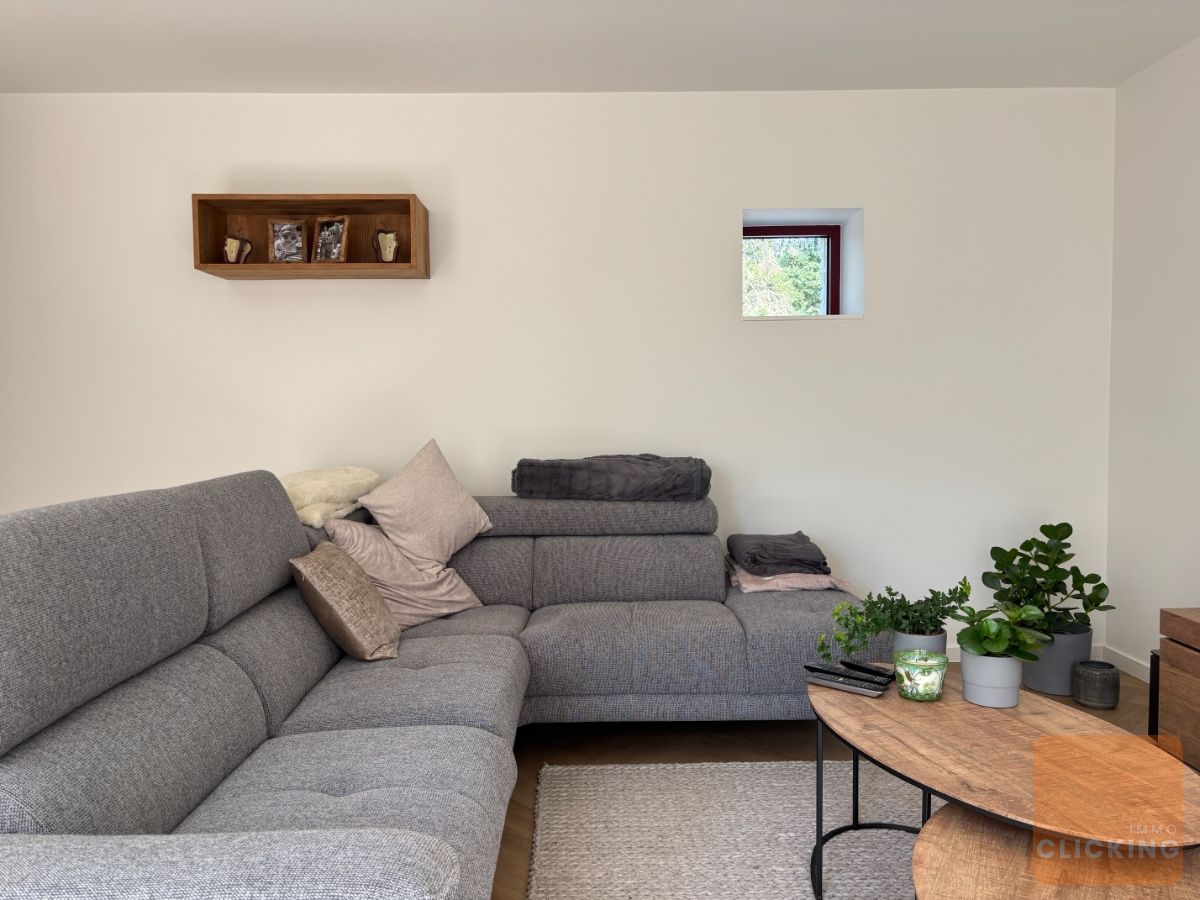 Slim wonen in stijl: volledig gerenoveerde woning in het groene Borchtlombeek foto 13
