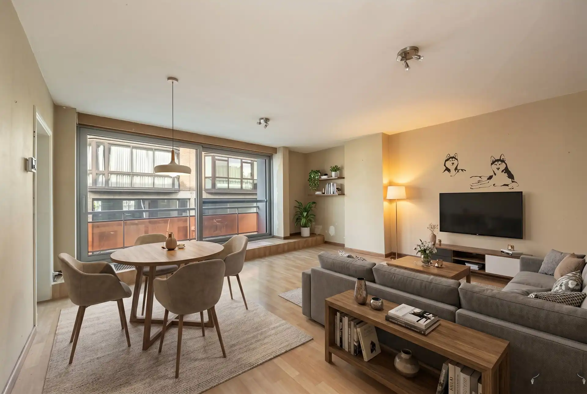 Charmant appartement van 83m² nabij centrum Merksem. foto 3