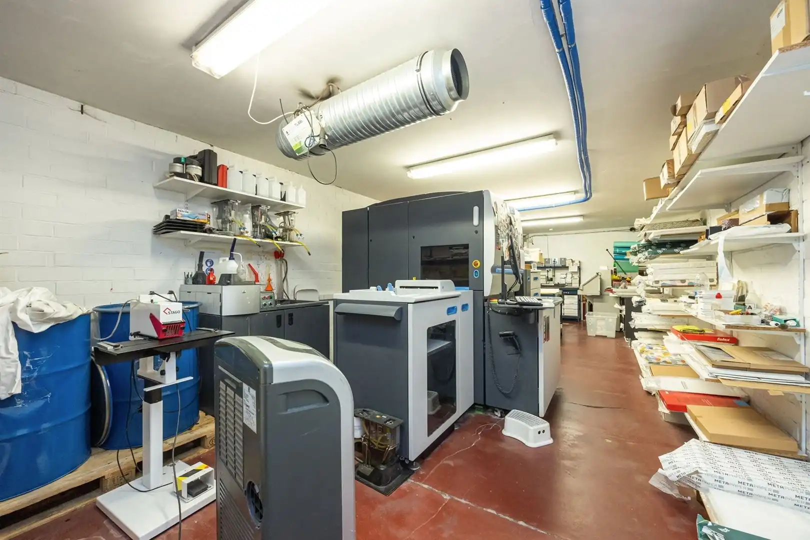 Ruim commercieel gelijkvloers 241m² op toplocatie tegenover AZ Klina foto 19