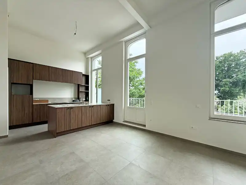 Kantoor te huur in Beveren foto 3