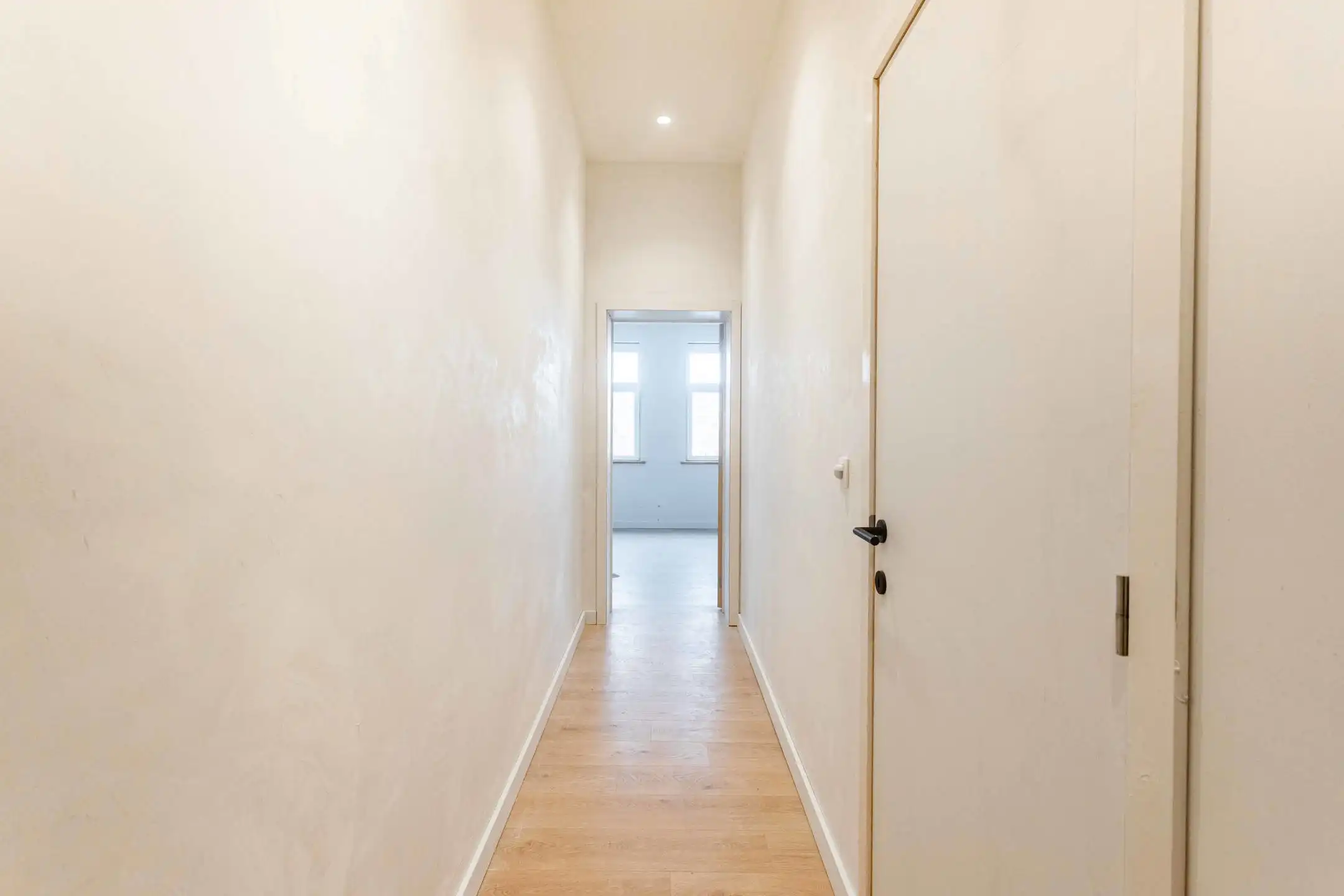 Ruime totaalrenovatie nabij centrum & station met stadstuin foto 9