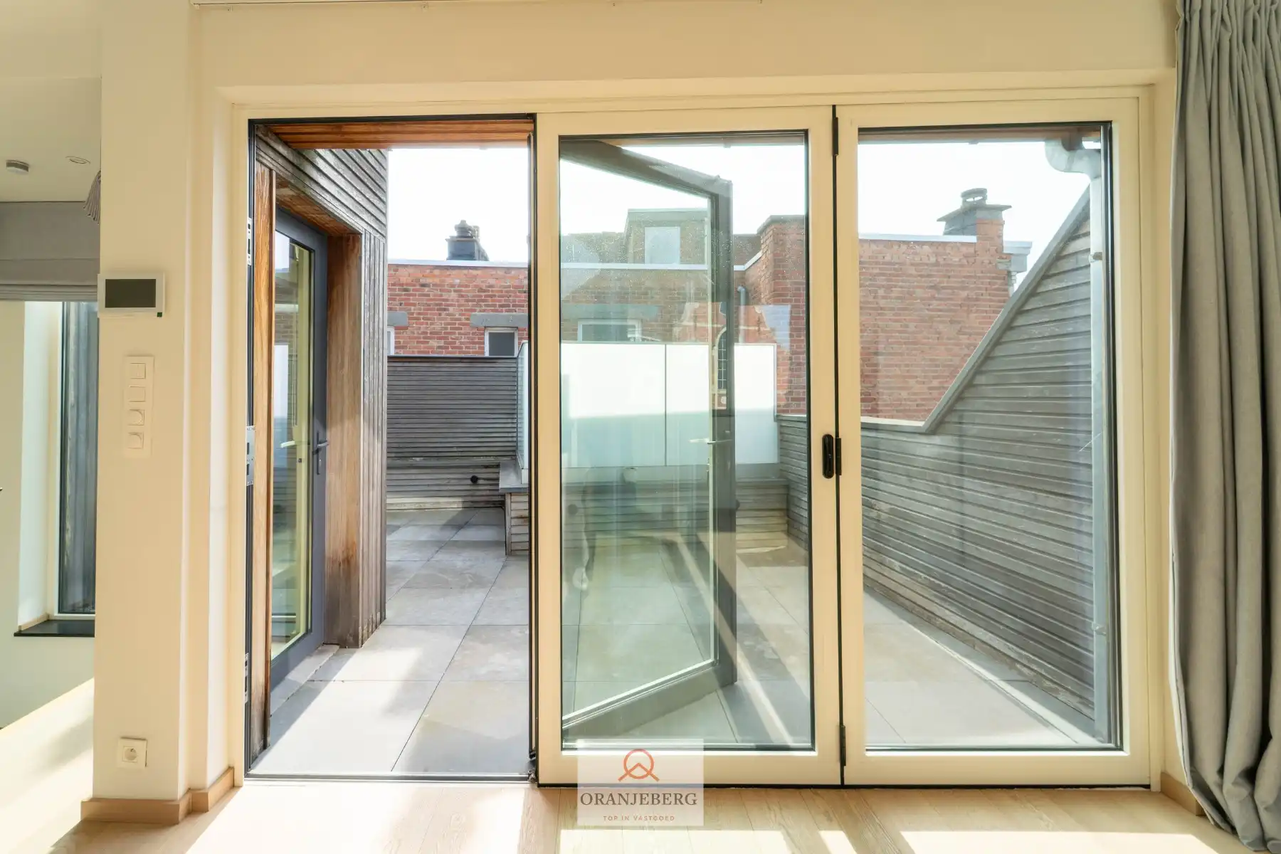 Charmant duplexappartement met terras nabij Sint-Annaplein foto 23