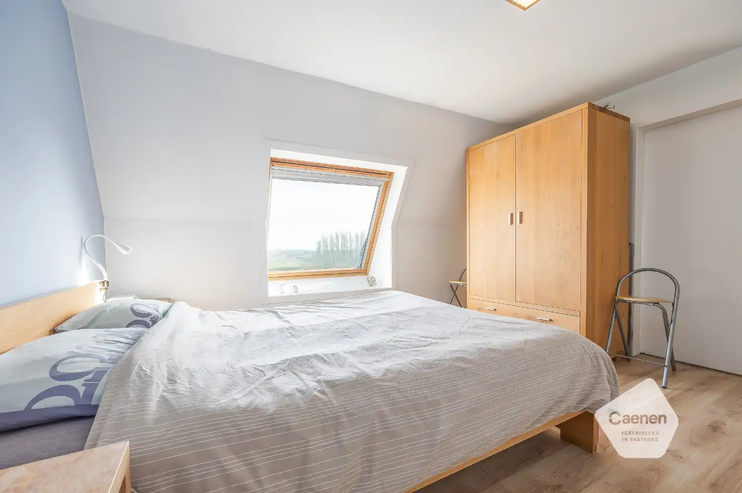 Instapklaar recent duplex appartement vlakbij centrum Bredene Duinen foto 10