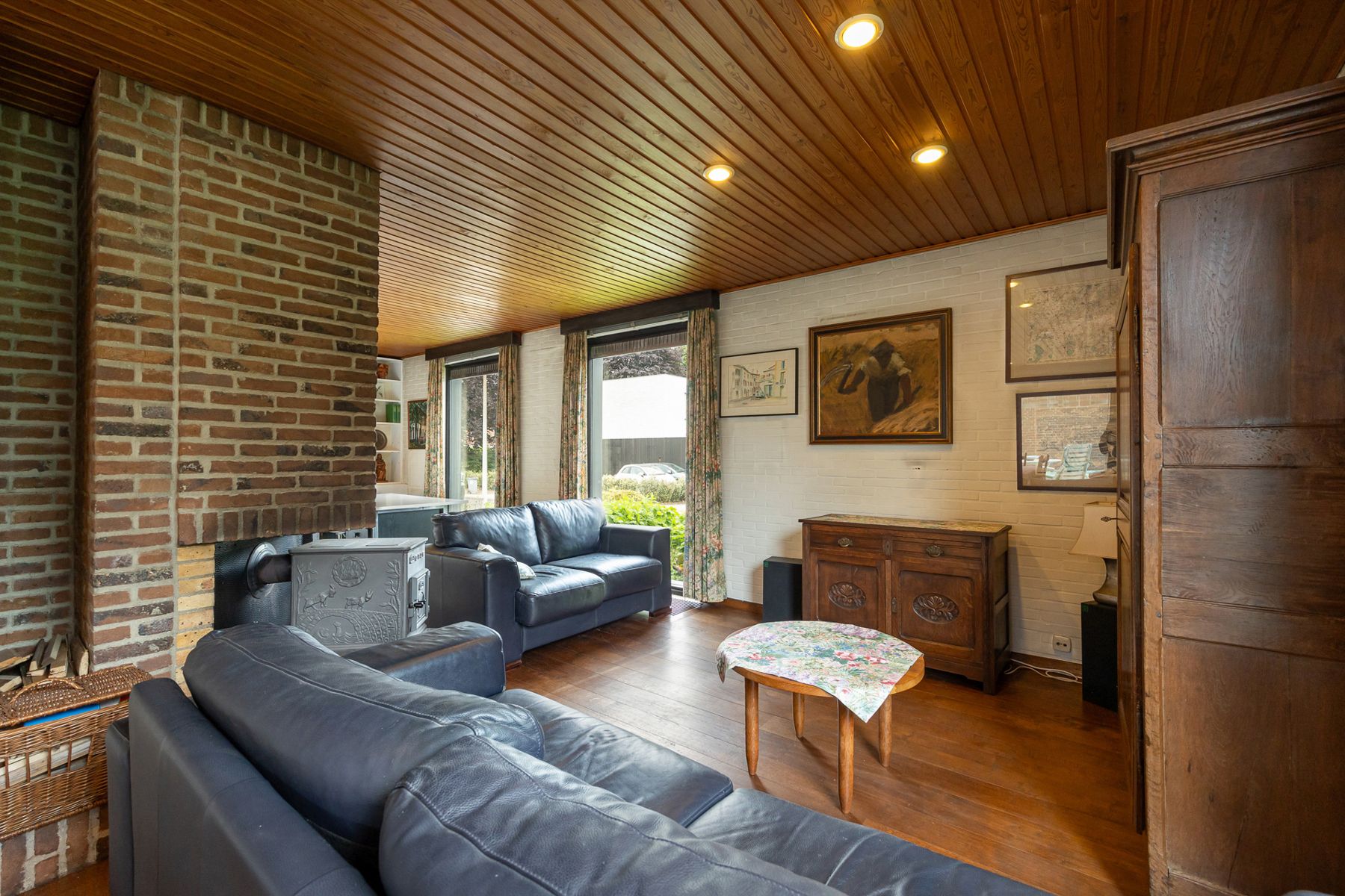 Laagbouwwoning met inpandige garage op een perceel van 561 m² in het centrum van Minderhout. foto 5