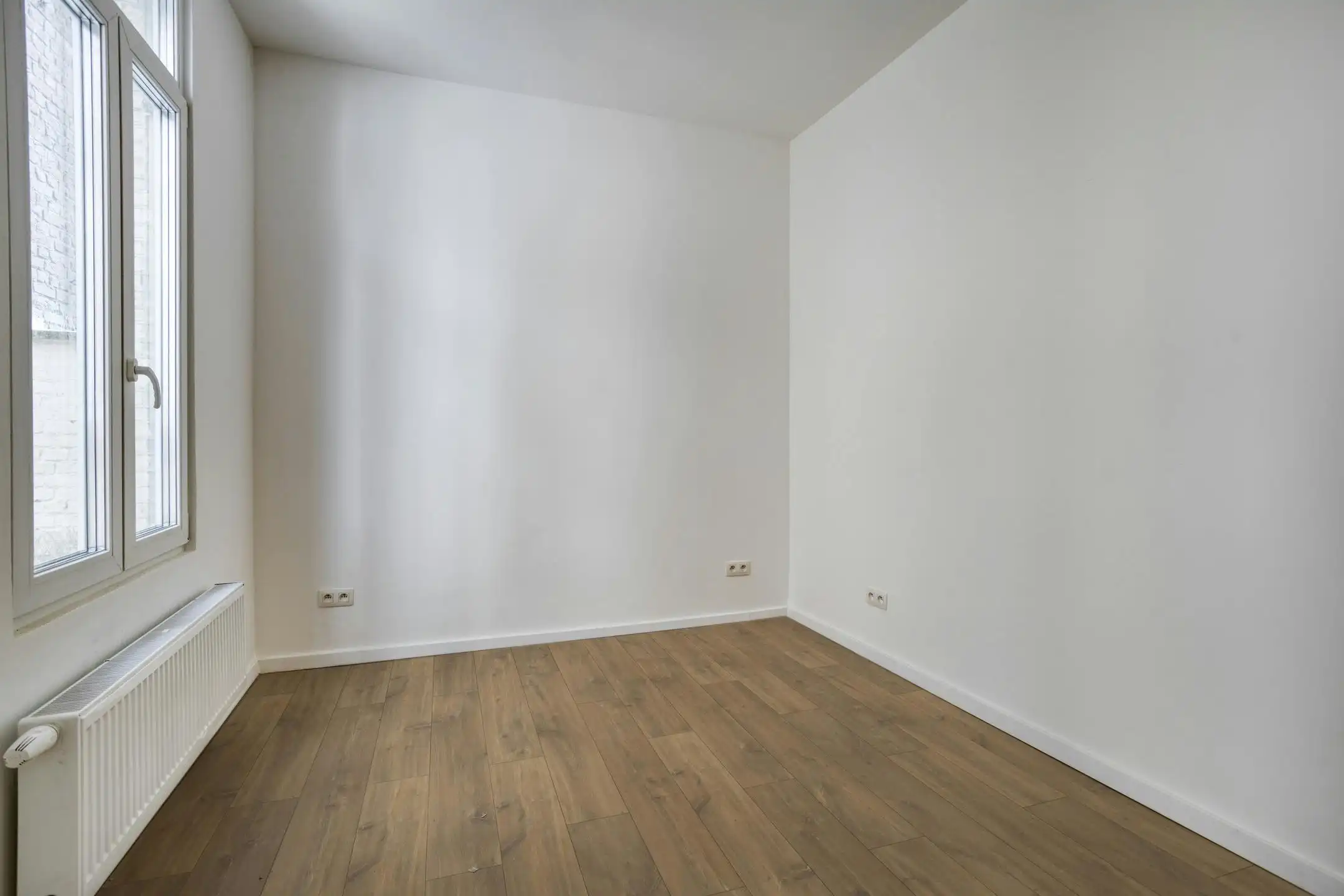 Triplex appartement te koop aan de Waalsekaai te Antwerpen foto 16