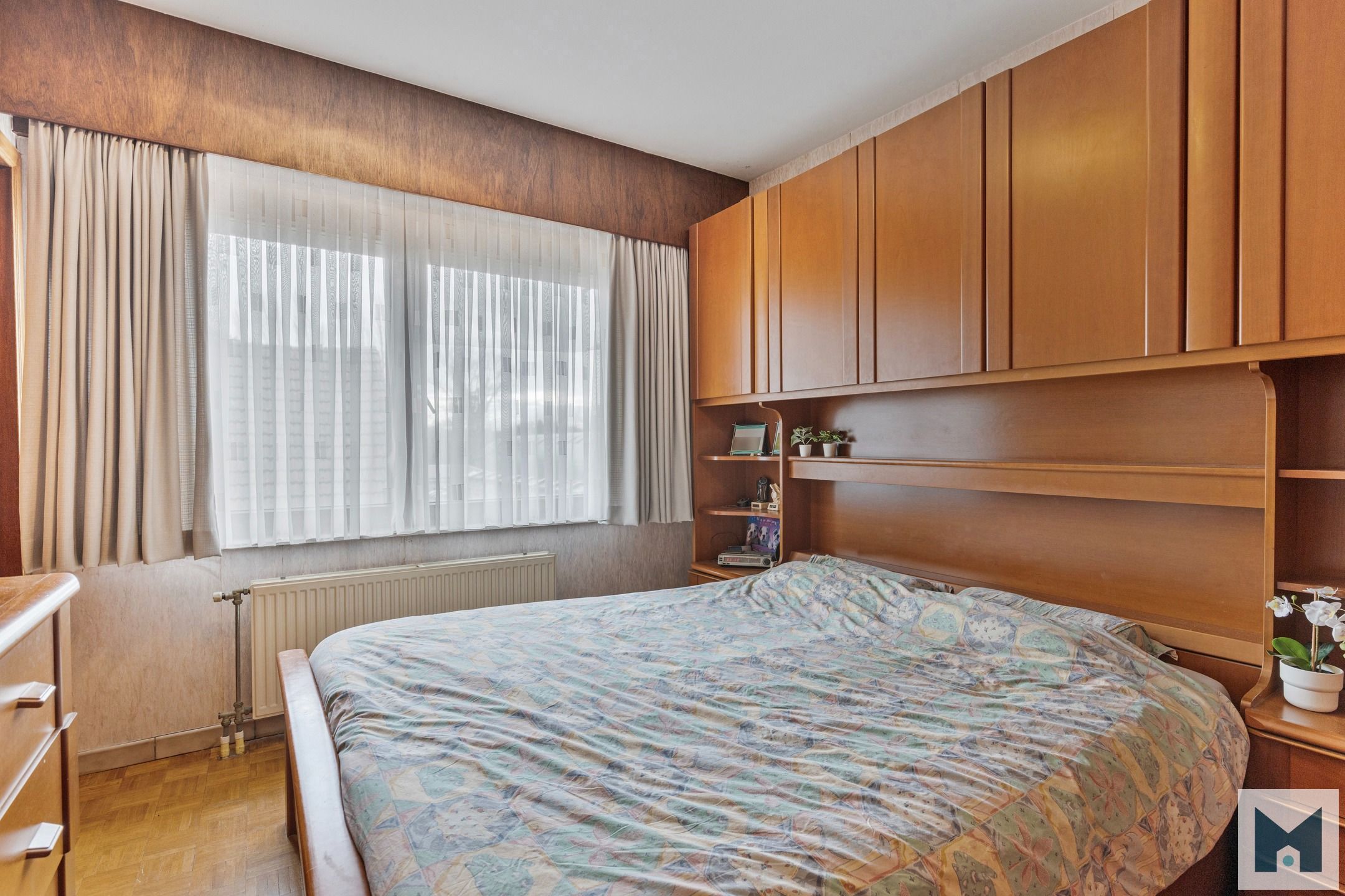 Bel-etage met 5 slaapkamers + handelsruimte en bijbouw! foto 12