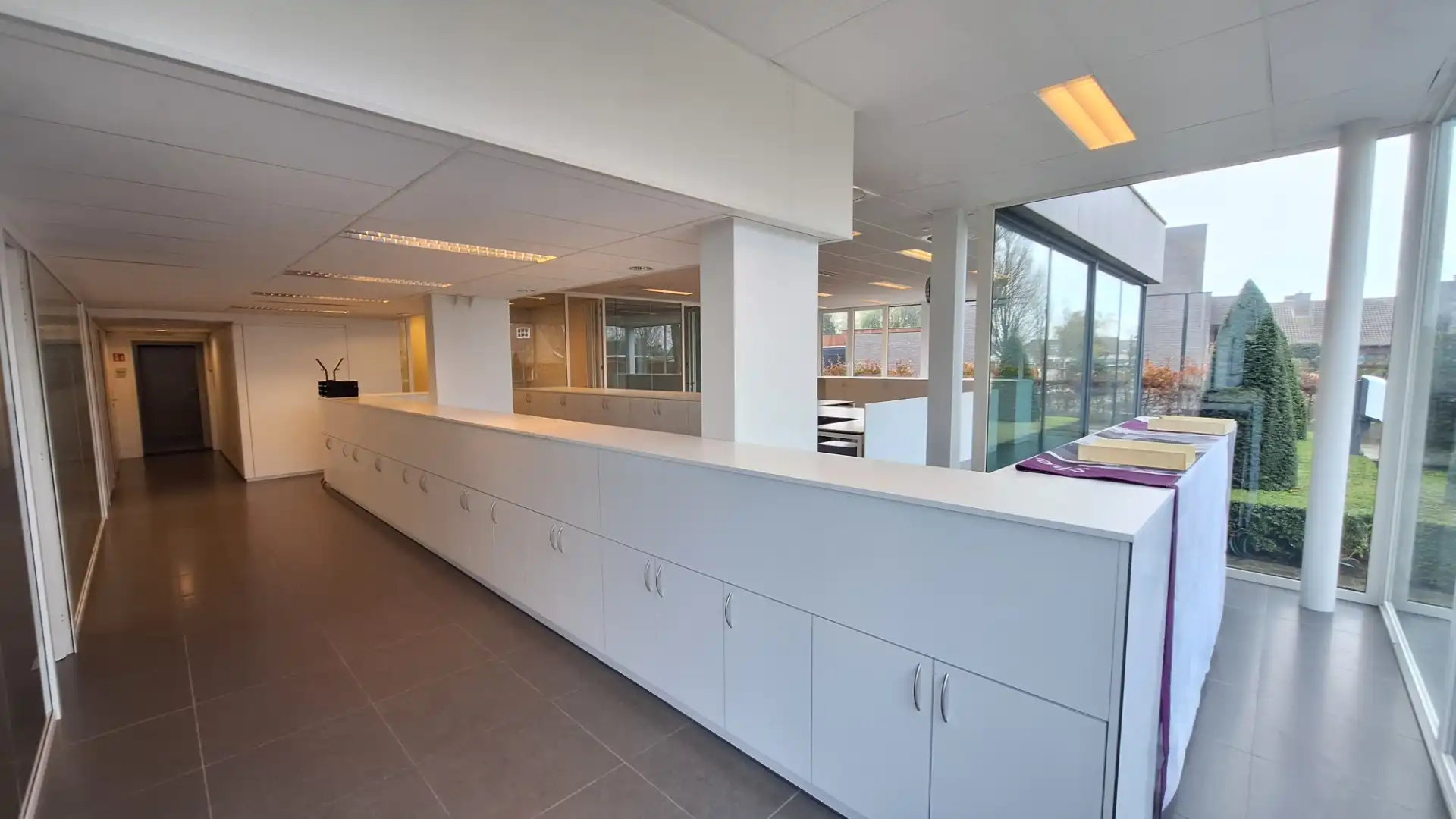 Commerciële ruimte te huur foto 2