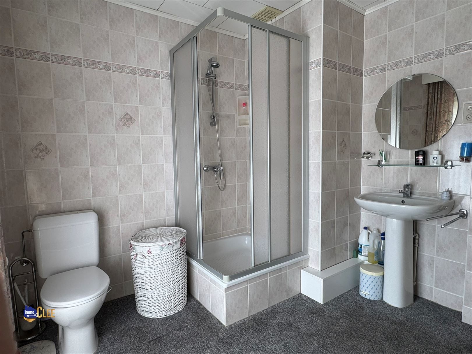 Charmante gezinswoning met veel potentieel in Montenaken foto 16