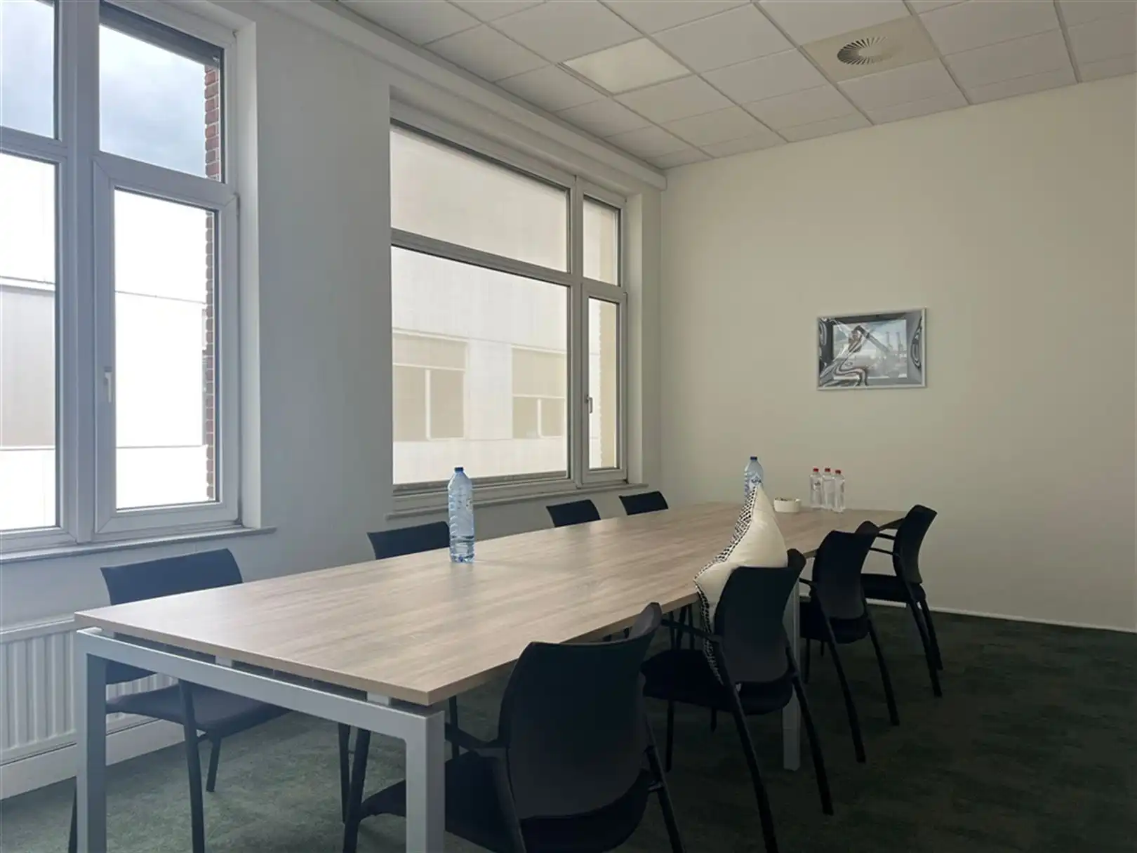 Instapklaar kantoor te huur ten noorden van Antwerpen foto 7
