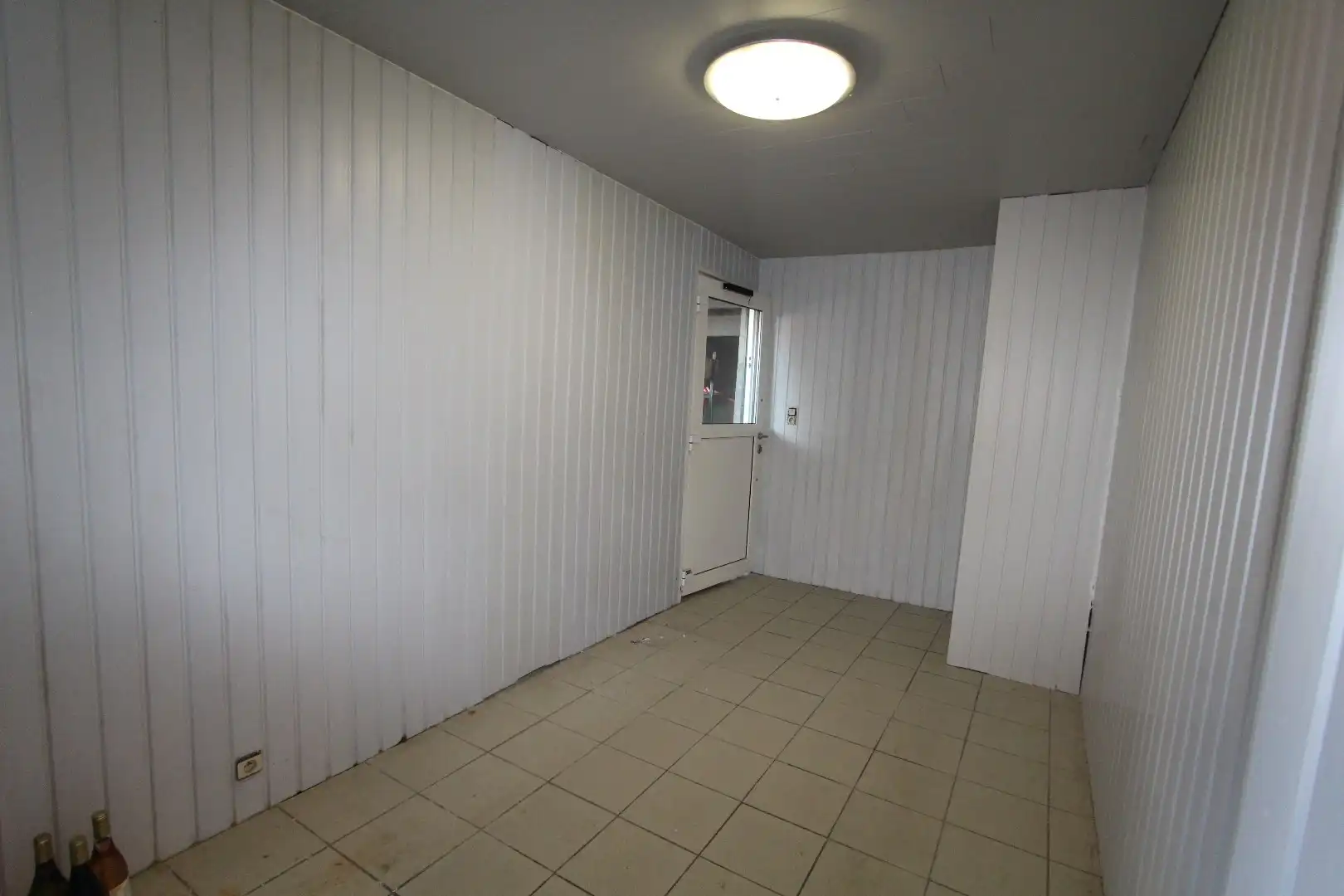 GELIJKVLOERS APPARTEMENT - VOLLEDIG VERNIEUWD foto 9