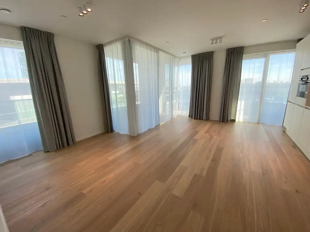Recent appartement met veel lichtinval en hoogwaardige afwerking foto 8