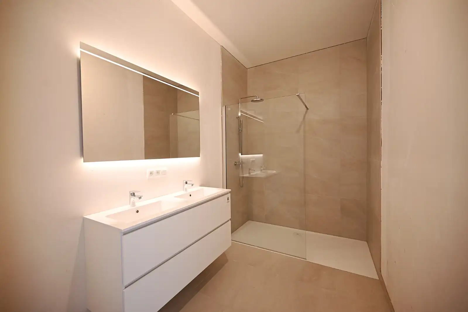 Residentie Parkzicht II – Penthouse met twee terrassen aan het Volkspark foto 8