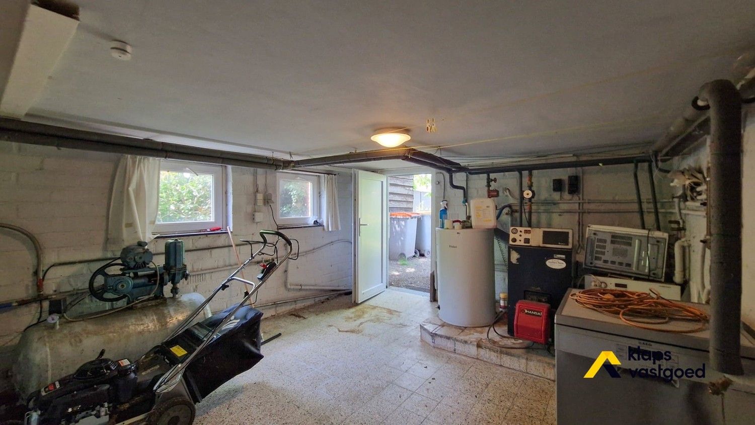 Vrijstaande gezinswoning met 3 slaapkamers op perceel van 1.155m² foto 20