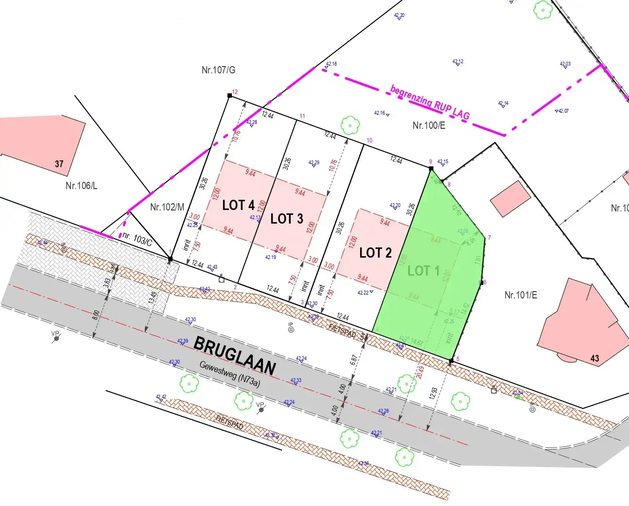 Perceel bouwgrond voor halfopen bebouwing van 03a 73ca foto {{pictureIndex}}