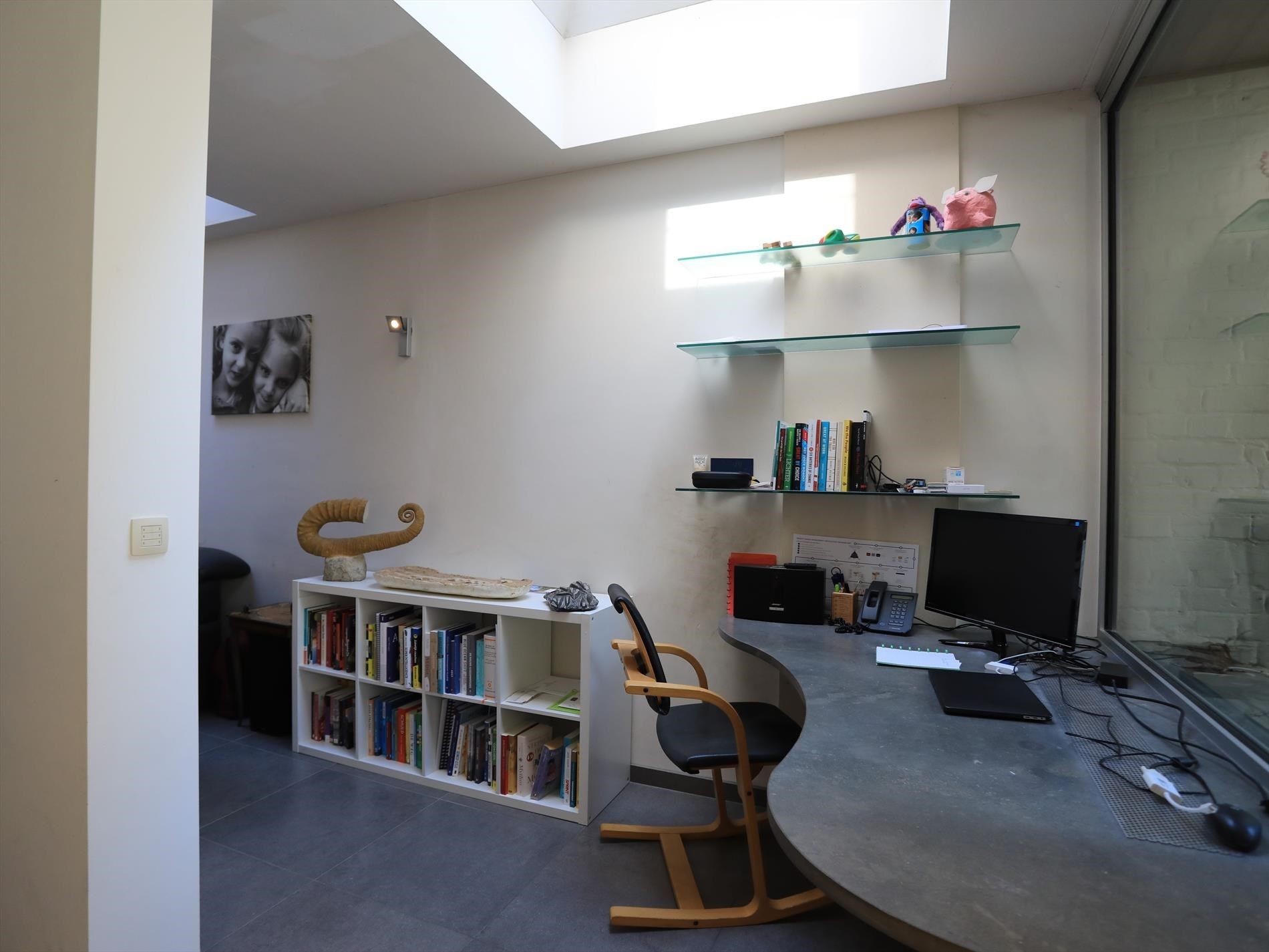Zeer verzorgde woning met 2 slaapkamers - vlakbij het centrum van Izegem foto 3