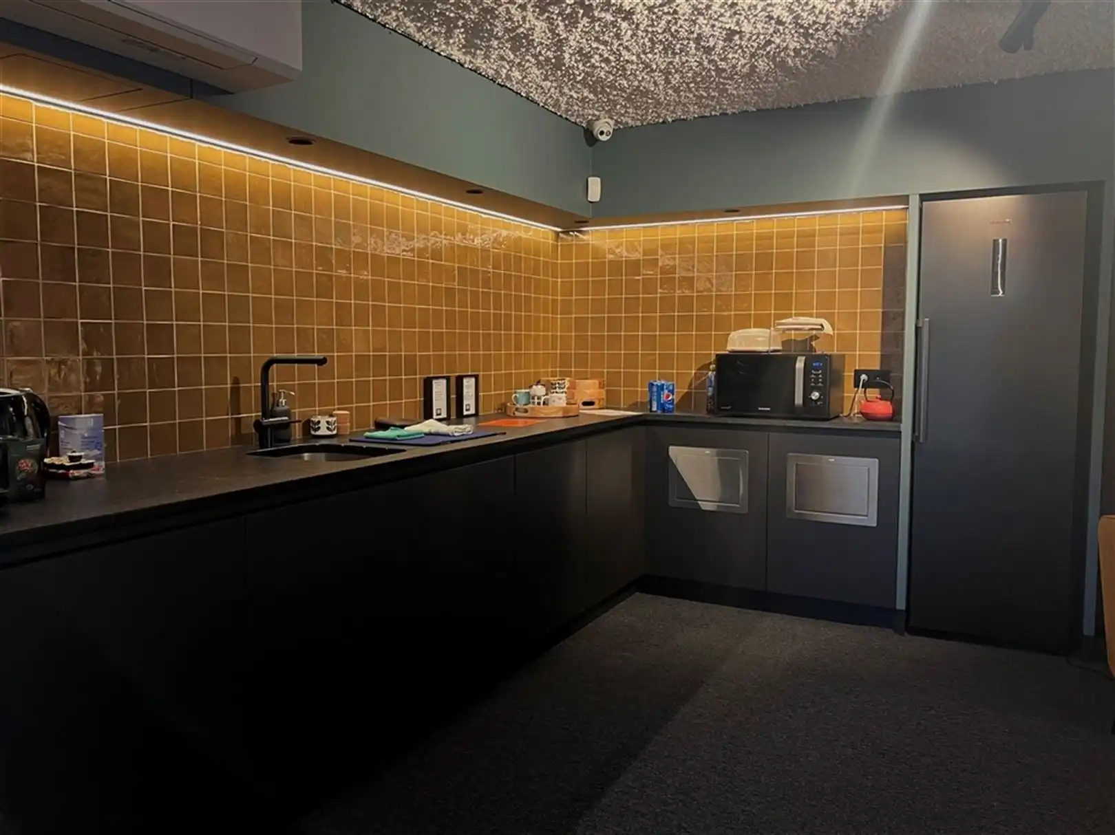 Full service kantoren langs de Brusselsesteenweg foto 21