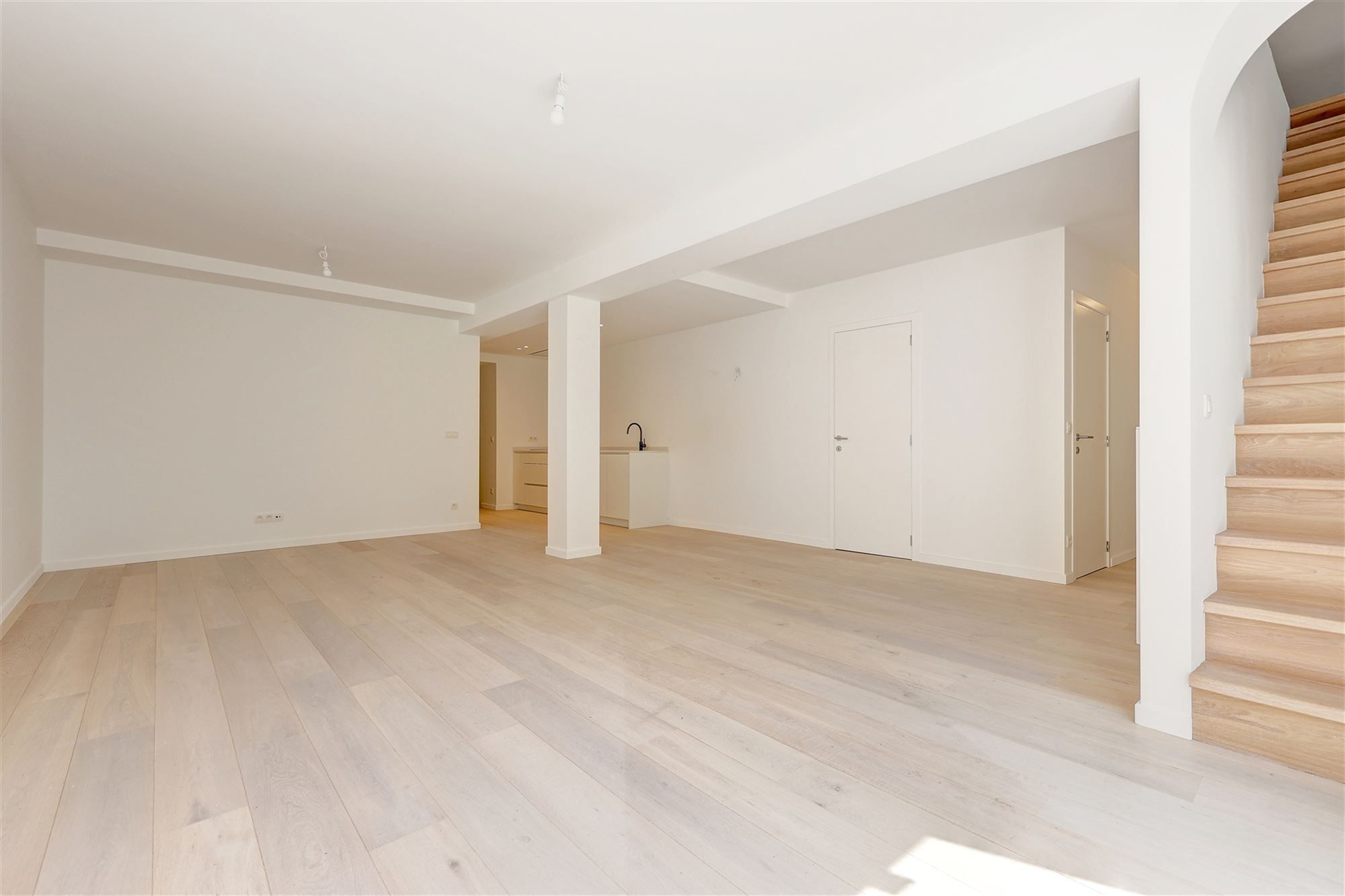 Gelijkvloers appartement met 2-3 slpks en tuin in centrum Kontich foto 7