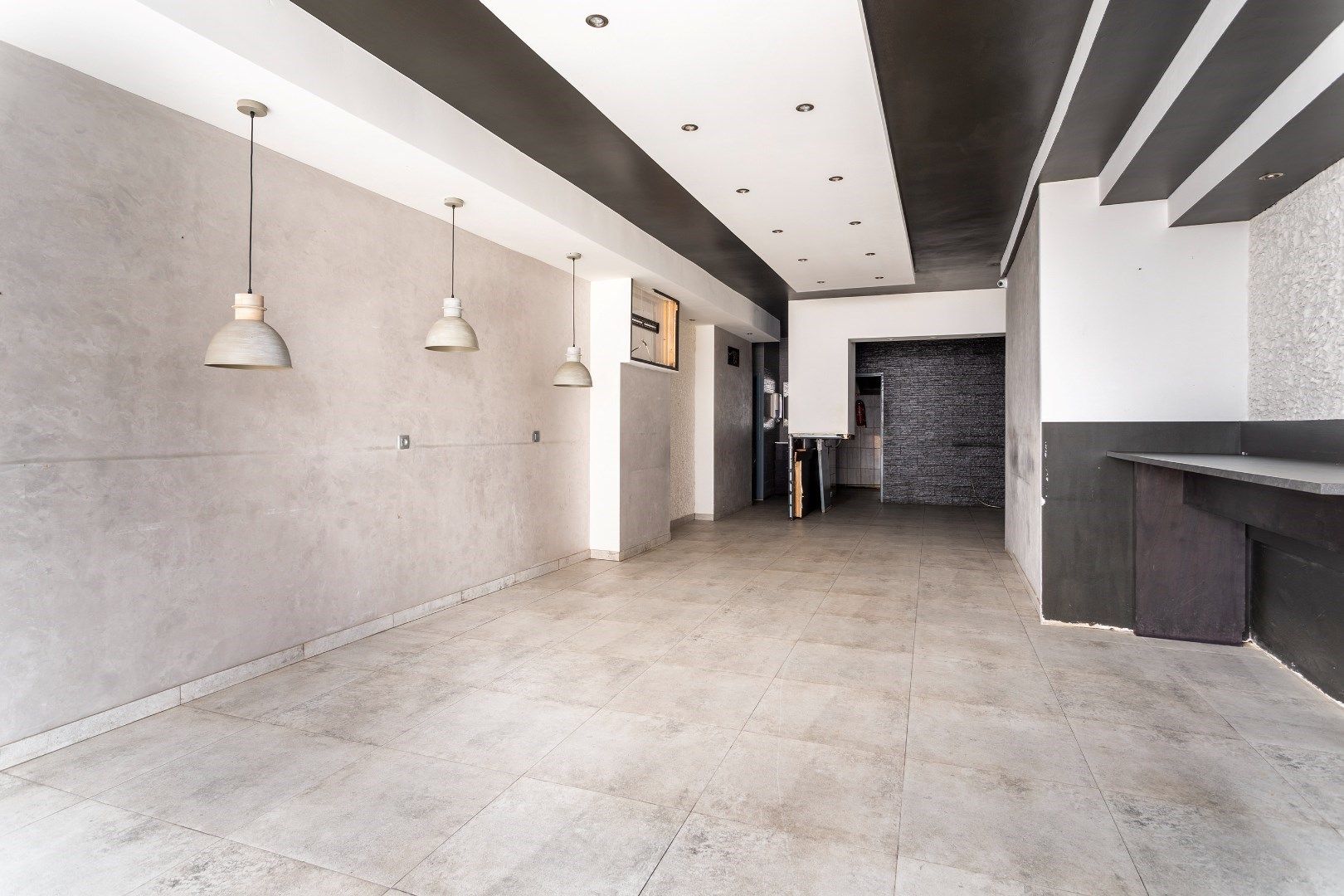 Winkelpand op strategische locatie foto 3