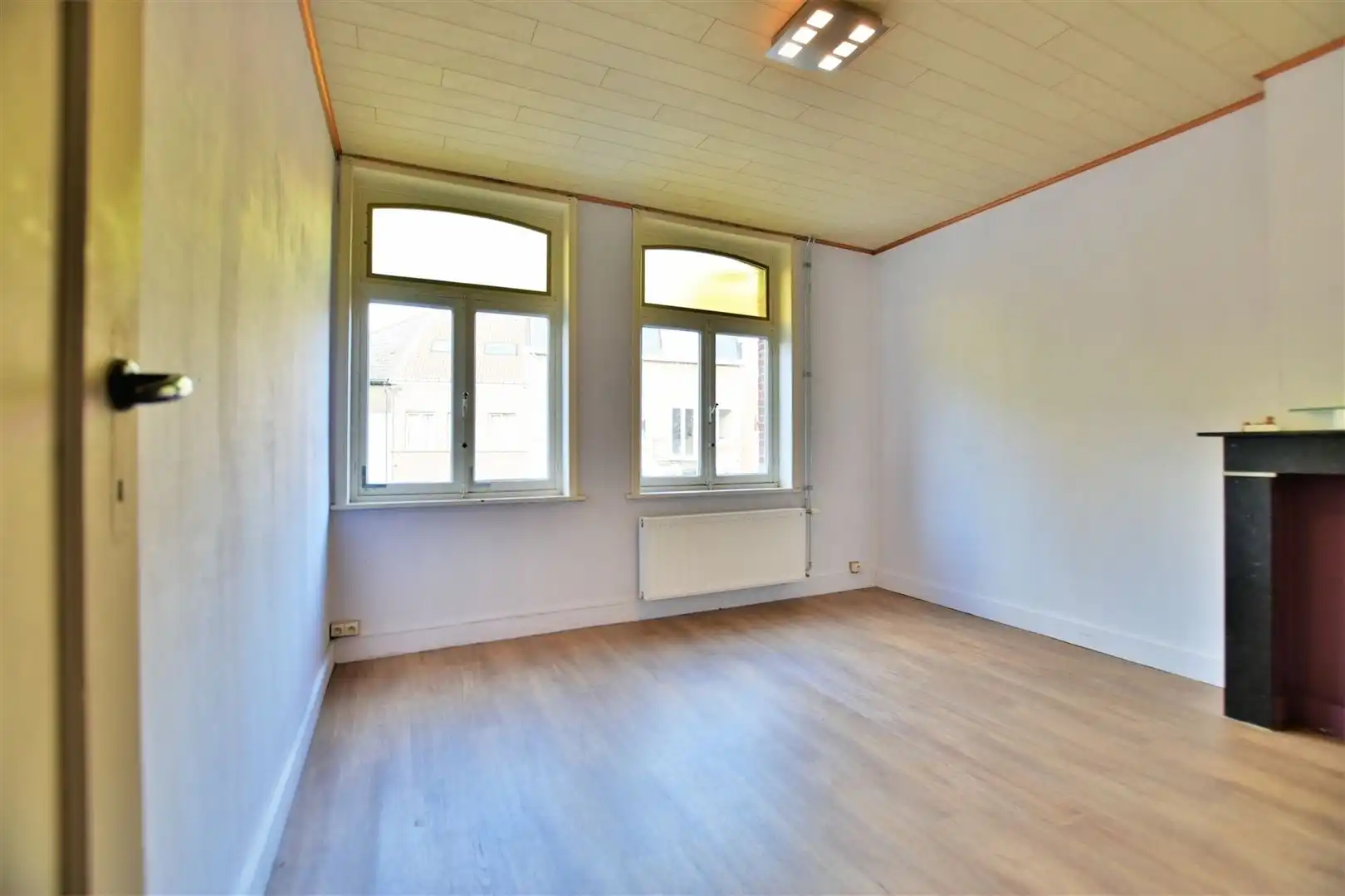 Opbrengsteigendom met 2 entiteiten gelegen in het hartje van centrum Dendermonde  foto 15