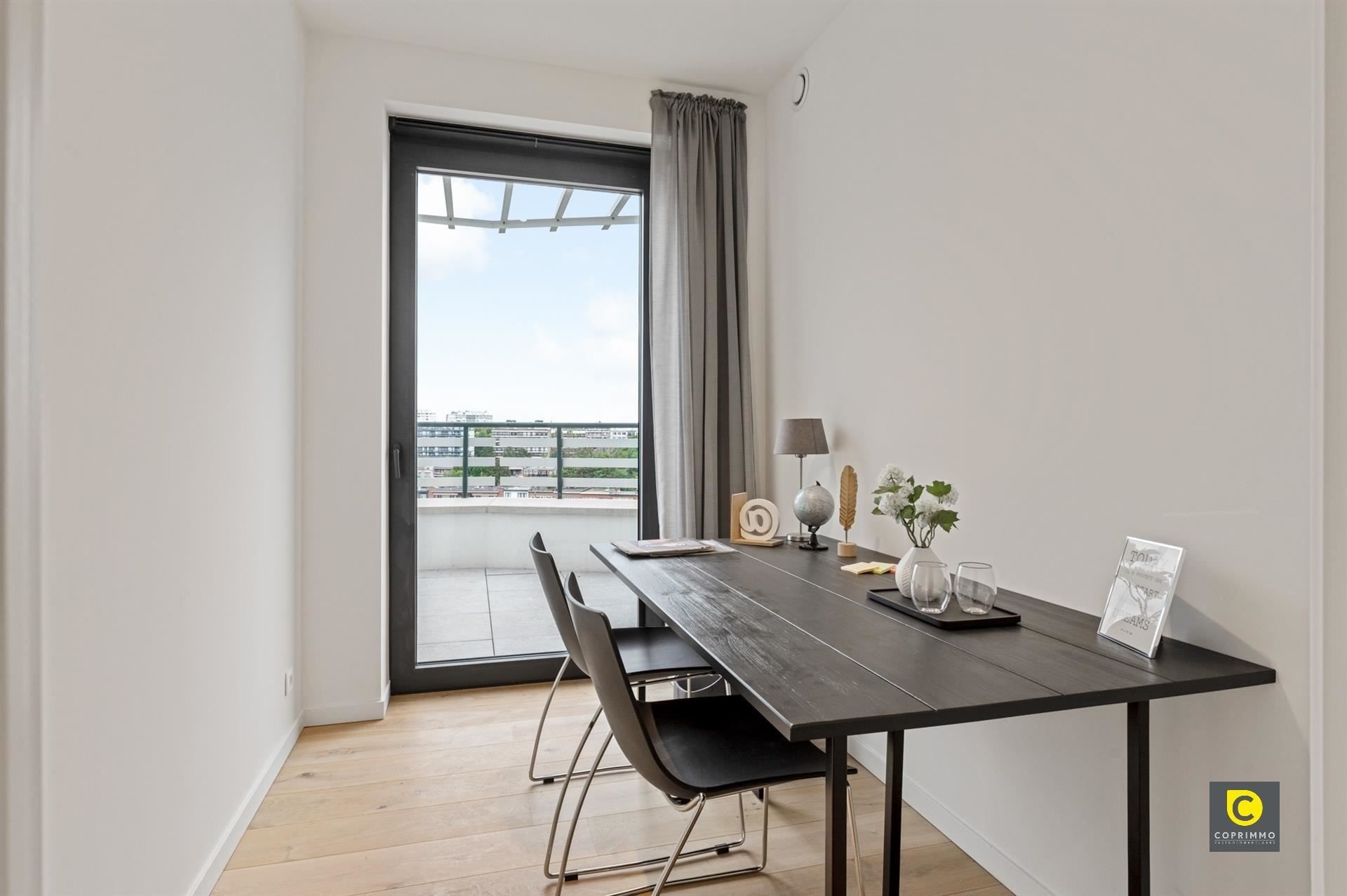 Oogstrelend duplex-penthouse met huislift! foto 4