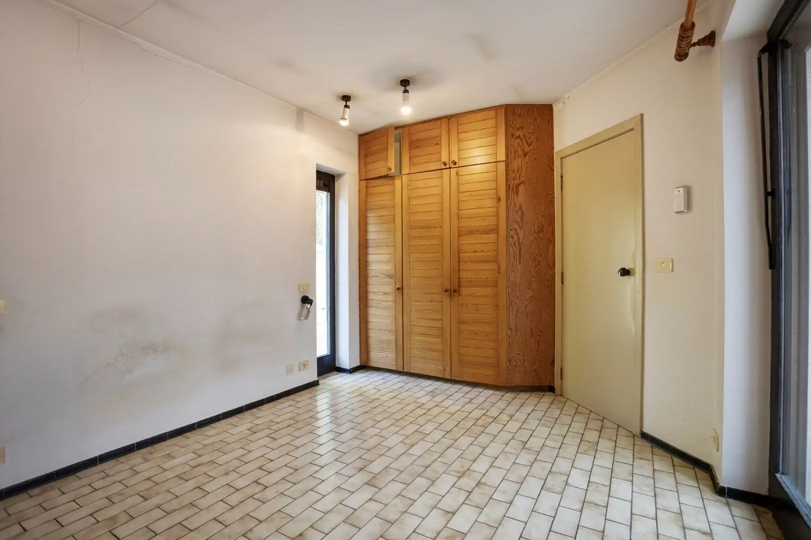 Ruime woning in een doodlopende straat met 4 slaapkamers, 2 badkamers op een prachtig perceel vlak bij het Meerdaalwoud  foto 18