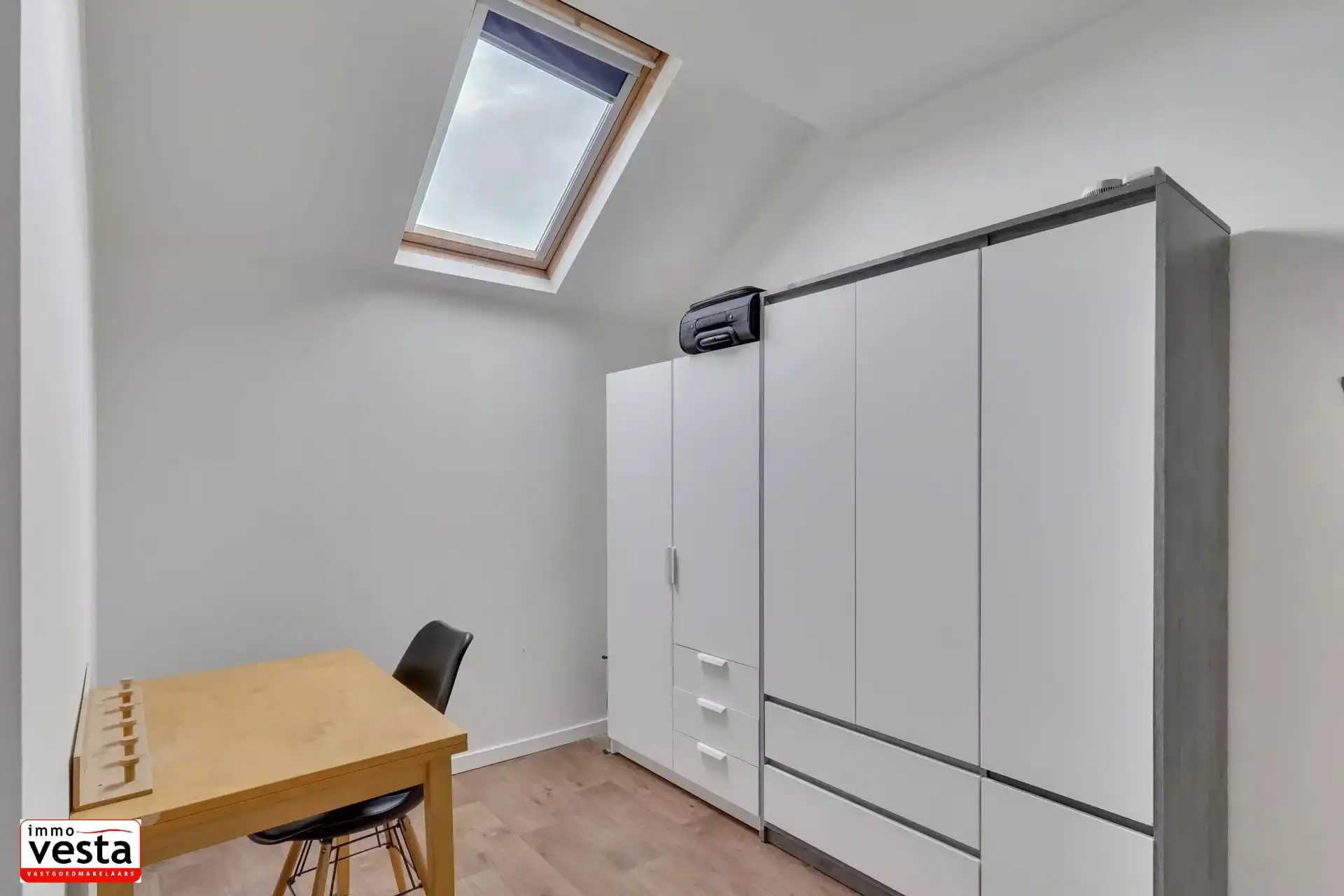 Ruime gezinswoning met 5 slaapkamers in Gingelom foto 19