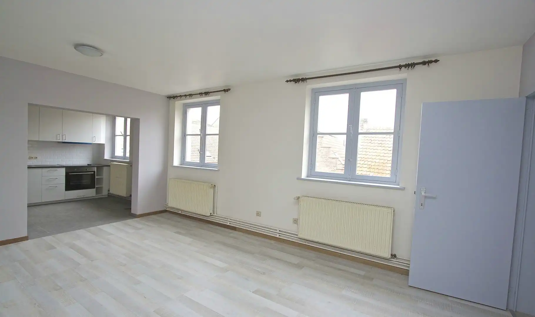Charmant appartement op de 2de  verdiep van een herenhuis, gelegen in het hart van Brugge. foto 4