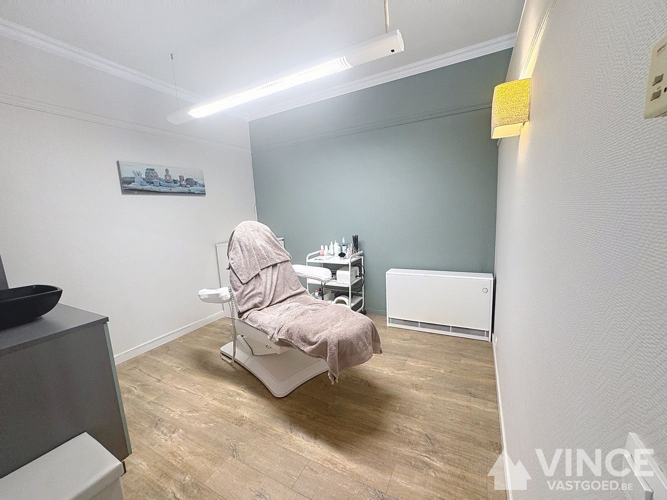 Veelzijdig handelspand op topligging – momenteel ingericht als schoonheidssalon foto 7