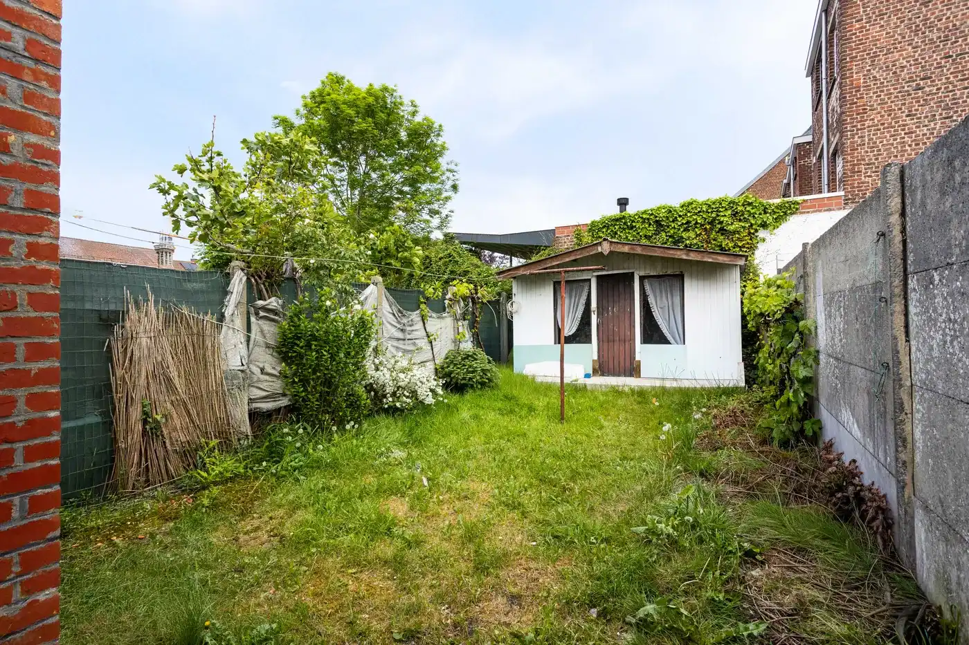Te renoveren woning met 3 slaapkamers en stadstuin foto 15
