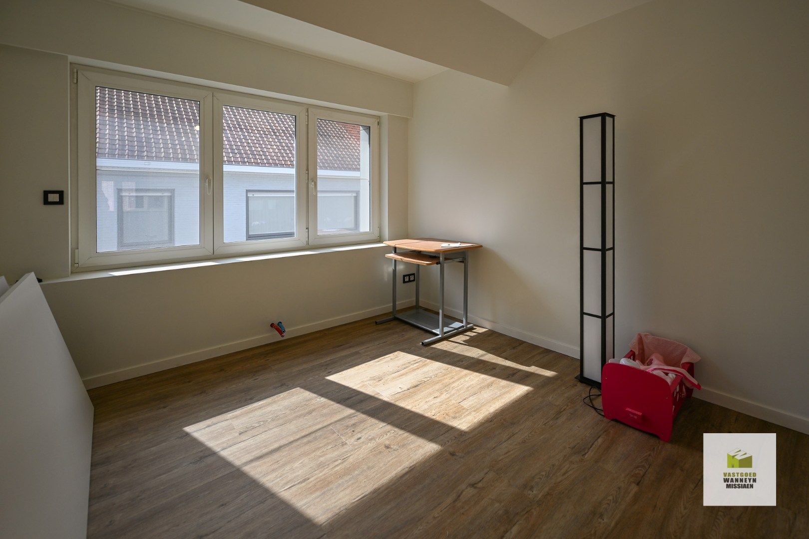Ruime verder te renoveren gezinswoning met grote garage (48 m2) op 510 m2 foto 15