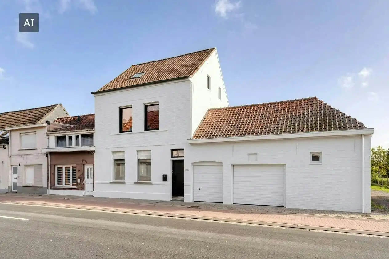 Woning met dubbele garage te koop in Izegem  foto 2