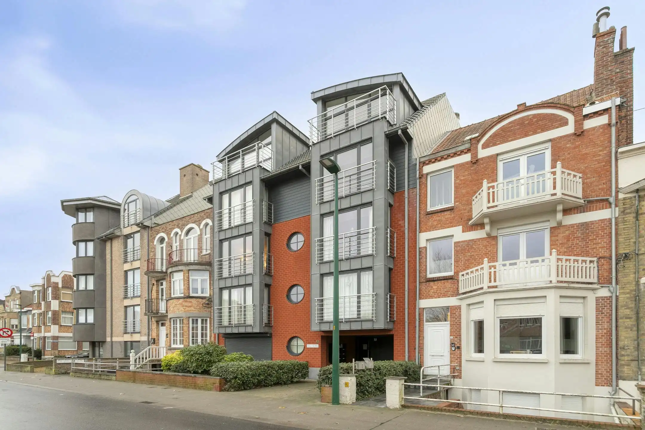 Instapklaar appartement met 2 terrassen in centrum De Panne foto 10