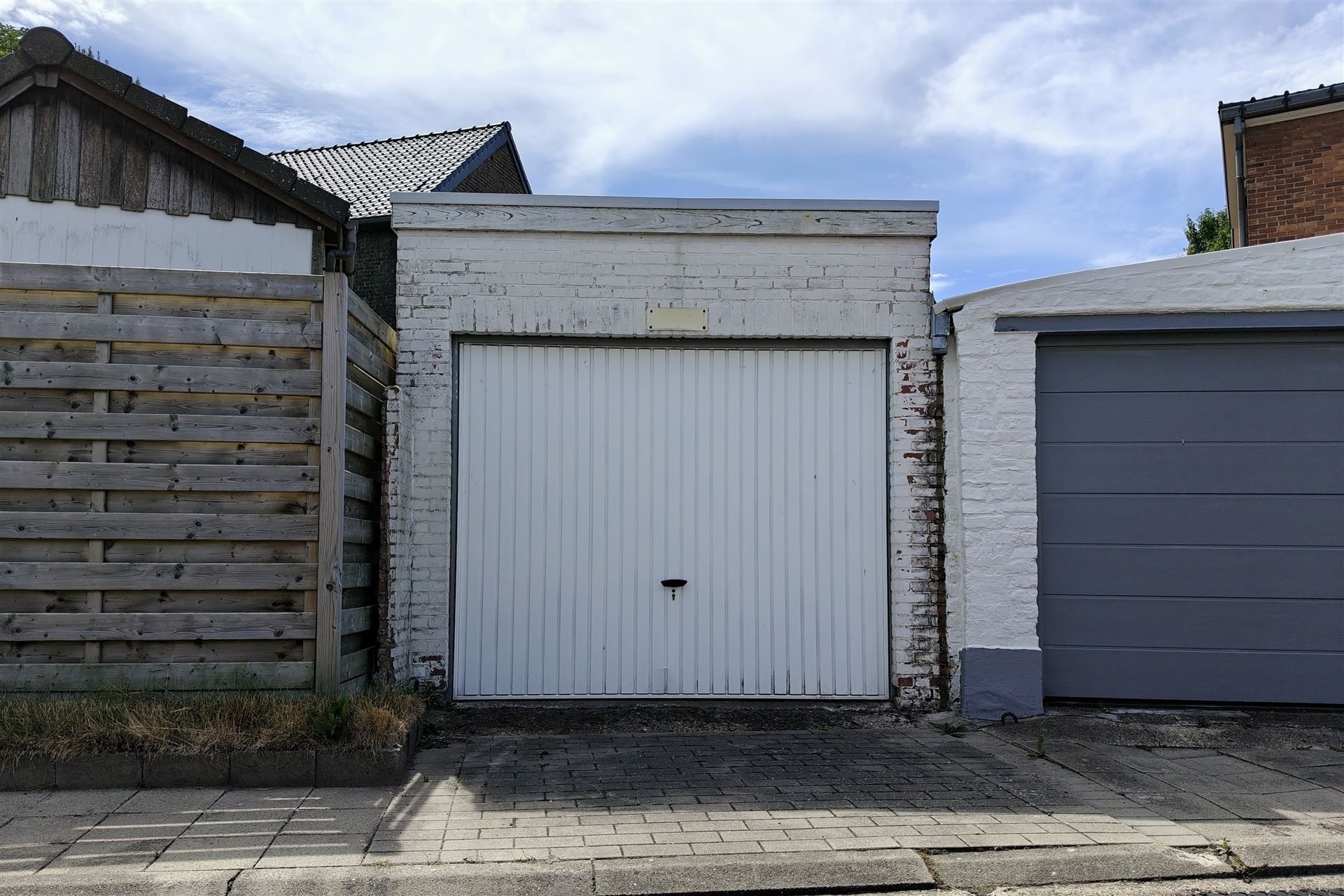 Goed onderhouden woning met 3 slpk. en 2 ingangen in Mopertingen foto 18