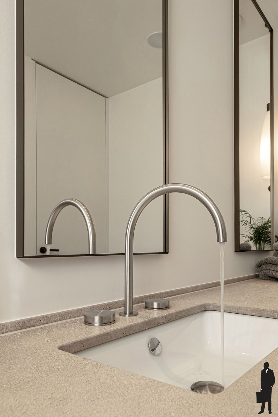 Zonnig luxueus afgewerkt appartement met weids uitzicht! foto 19