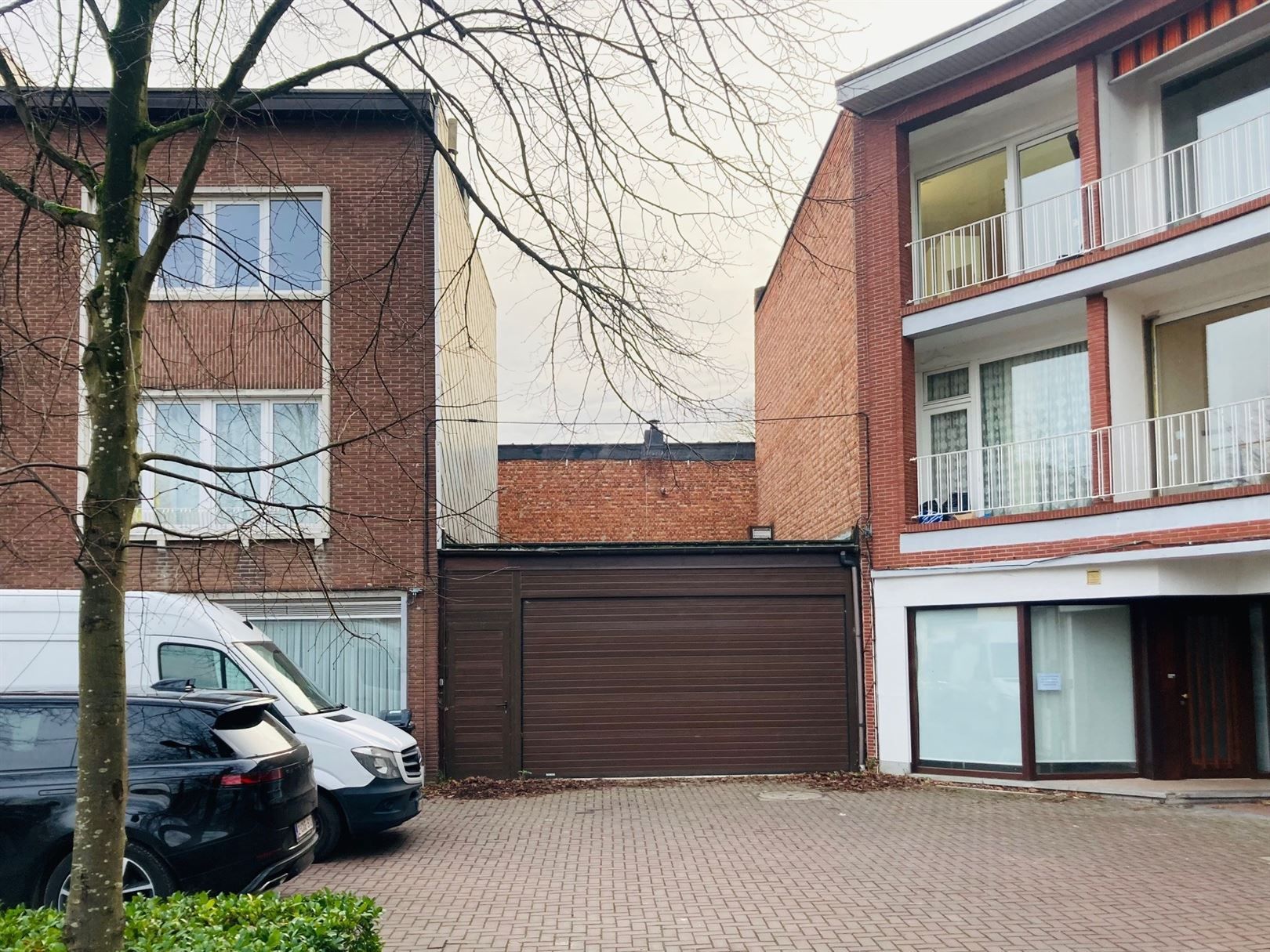 Bouwgrond 2 à 3 appartementjes foto 6