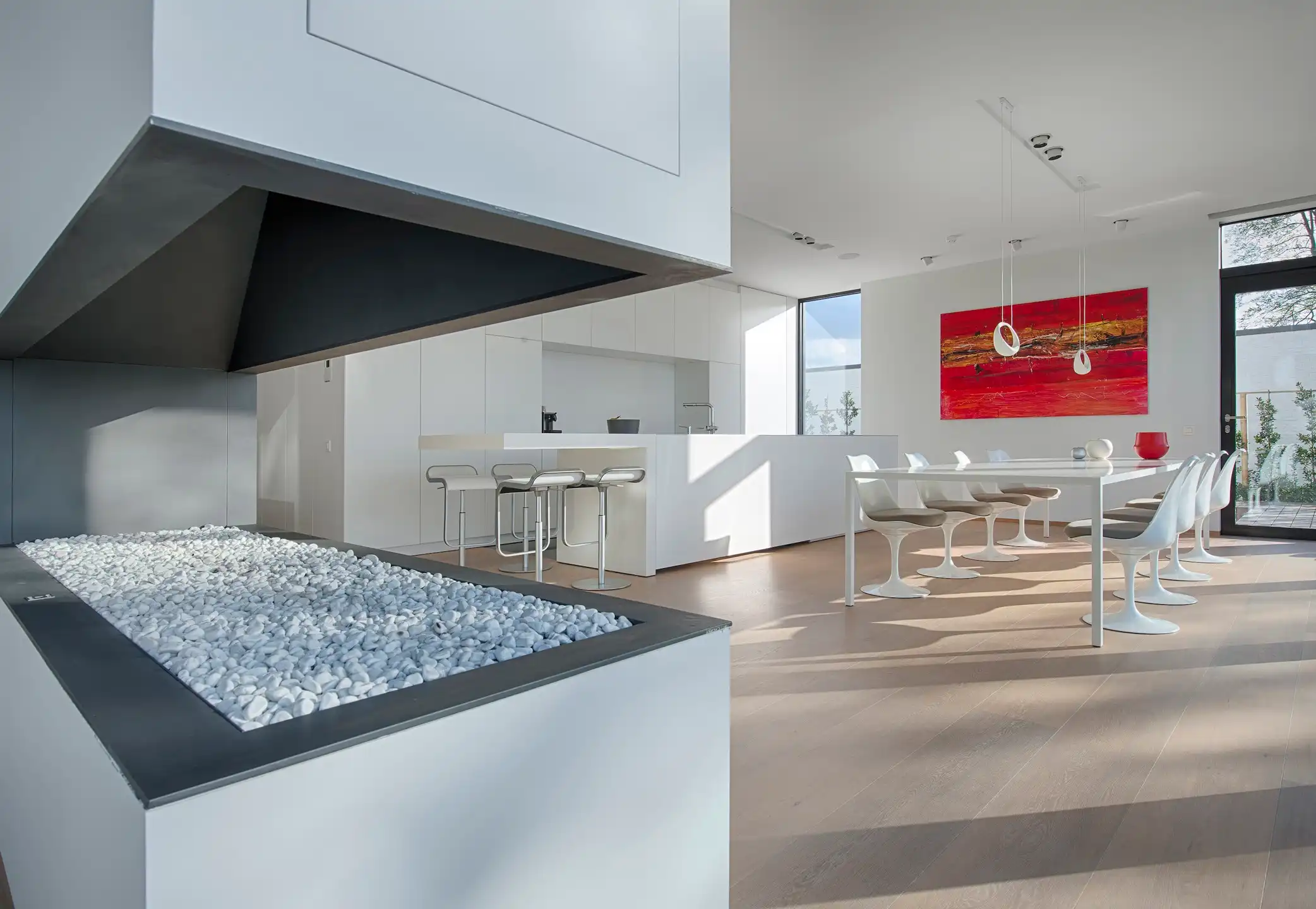 MOL - High-end design villa aan exclusief meer foto 5