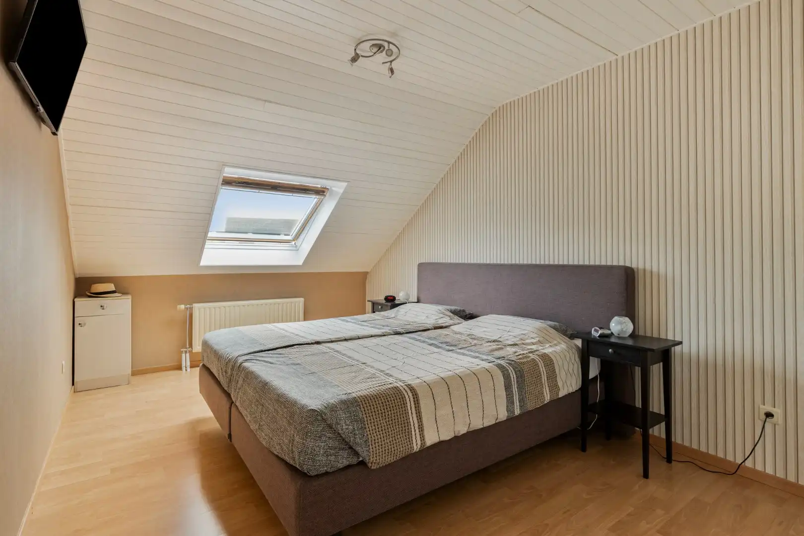 Instapklare 3-gevelwoning te Lennik met 3 slaapkamers foto 14