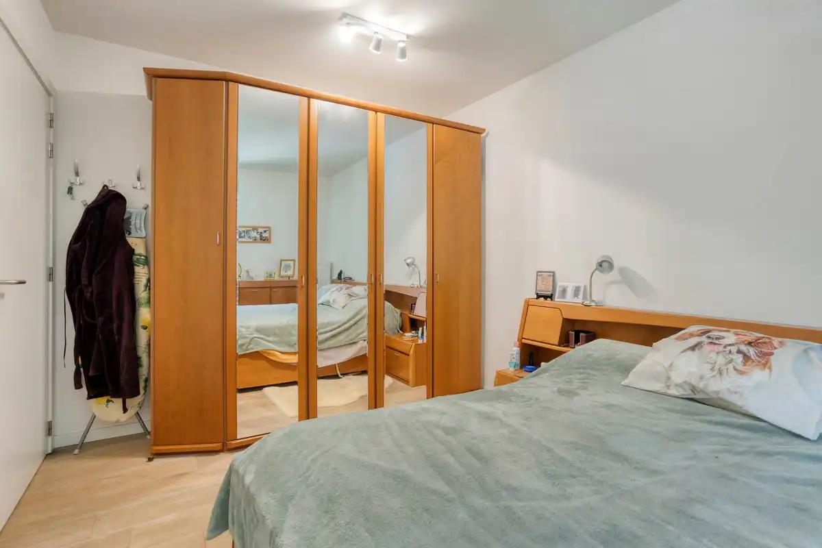 Assistentiewoning met 1 slaapkamer, garage, kelder en tuintje foto 13