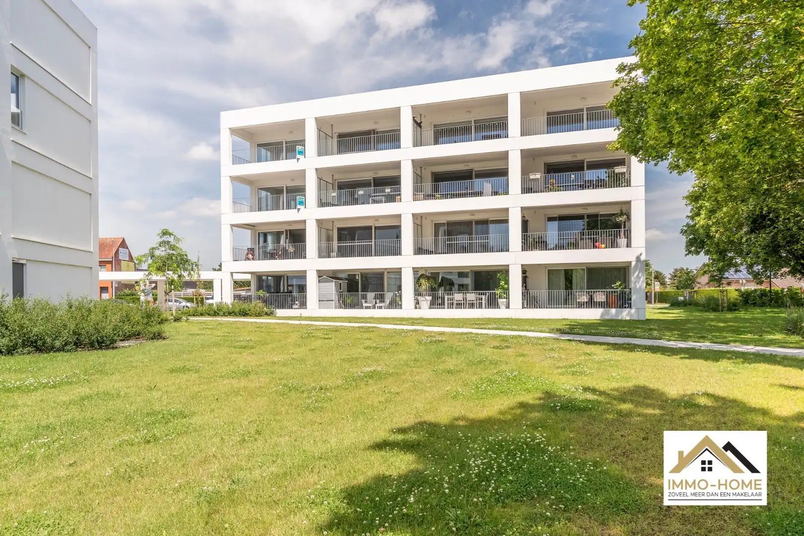 Prachtig gelijkvloersappartement met heel erg ruim terras!!  foto 5