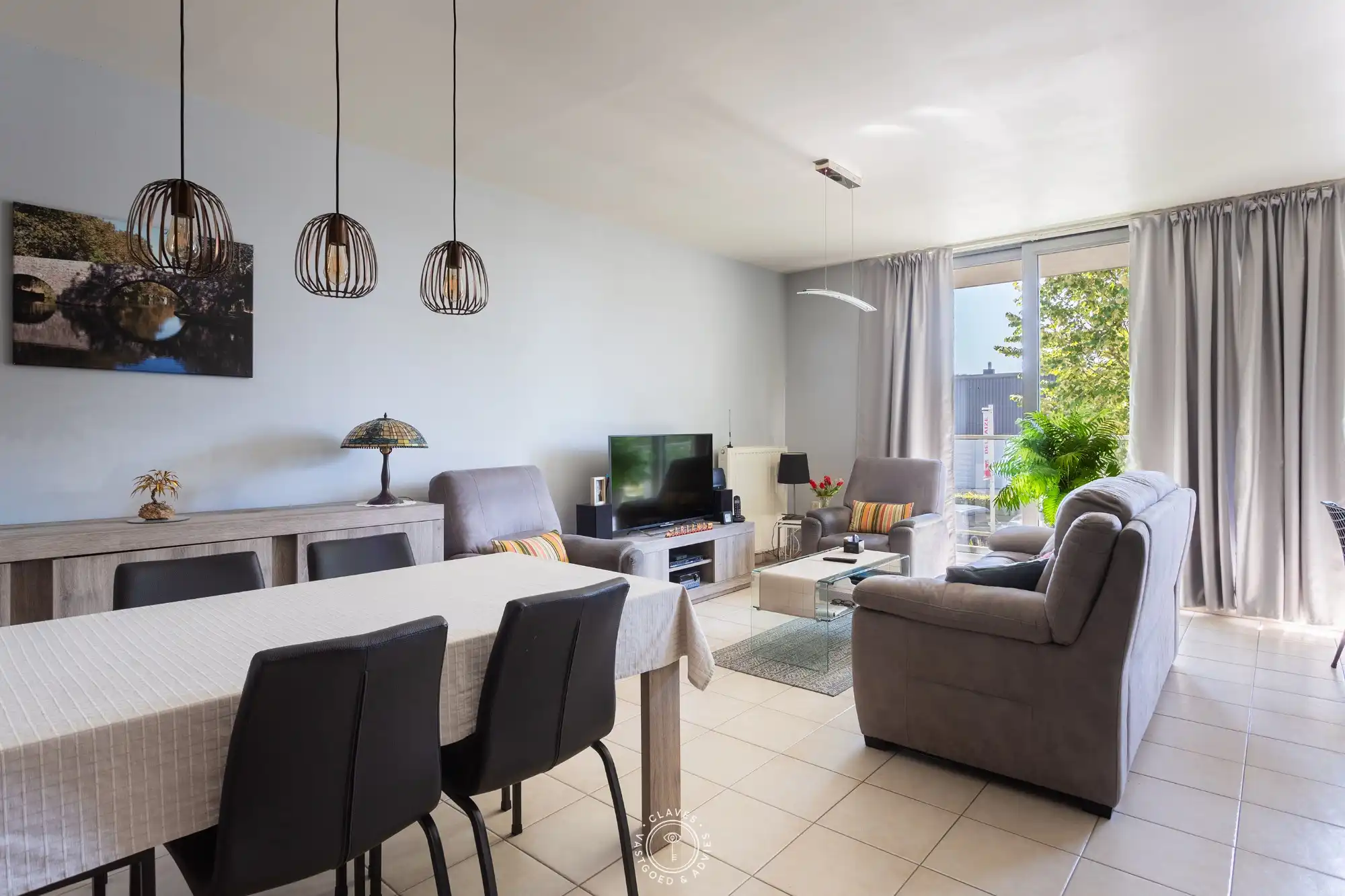 Goed gelegen appartement met terras, autostaanplaats en Scheldezicht foto 3