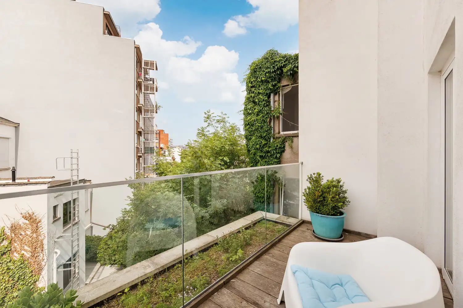 Instapklare en ruime herenwoning (362m²/EPC B) met zalige buitenruimtes op toplocatie te Antwerpen-Zuid: ideaal voor combi wonen/werken! foto 23