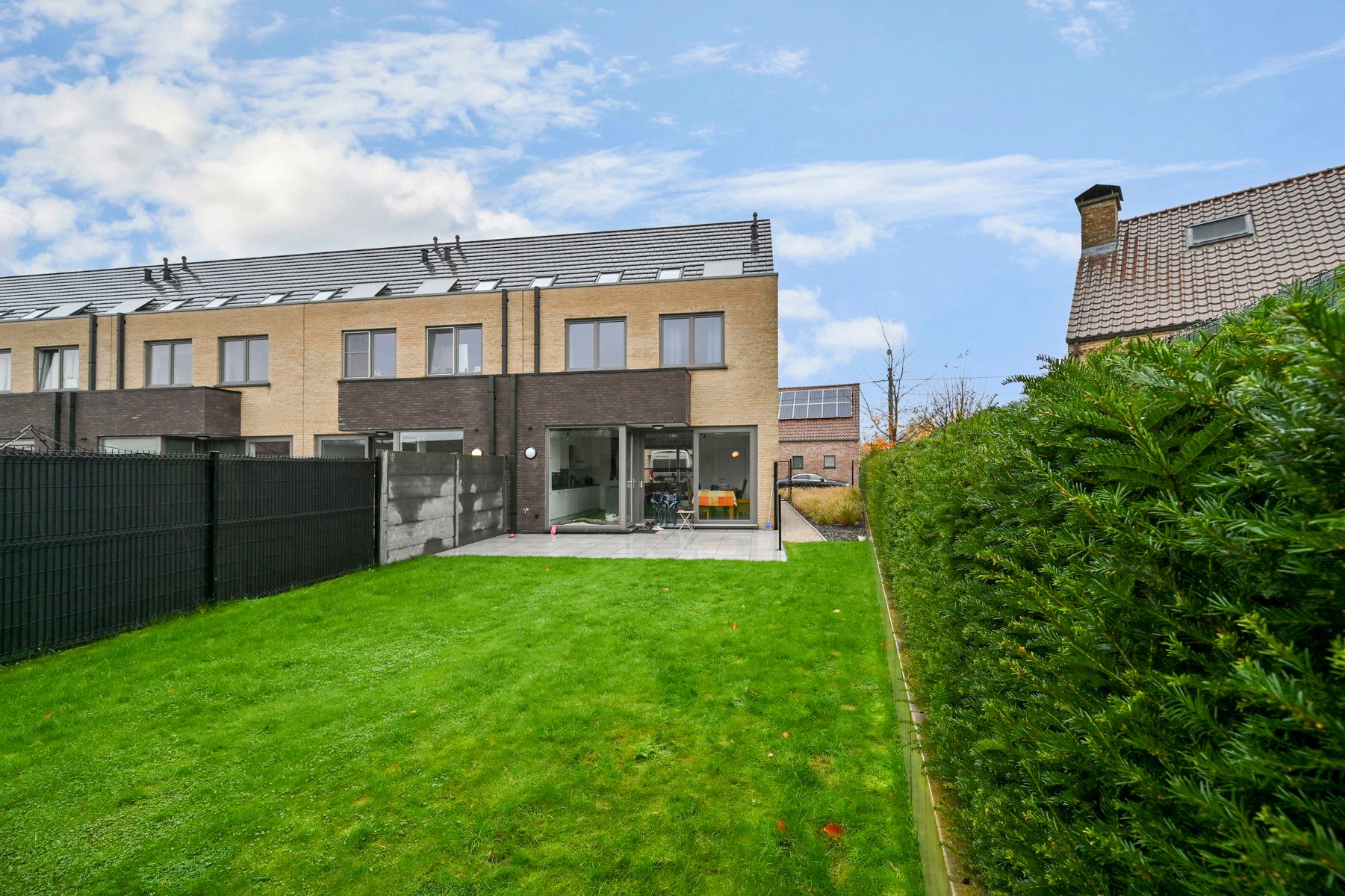 Woning met 5 slaapkamers nabij Donkmeer foto {{pictureIndex}}