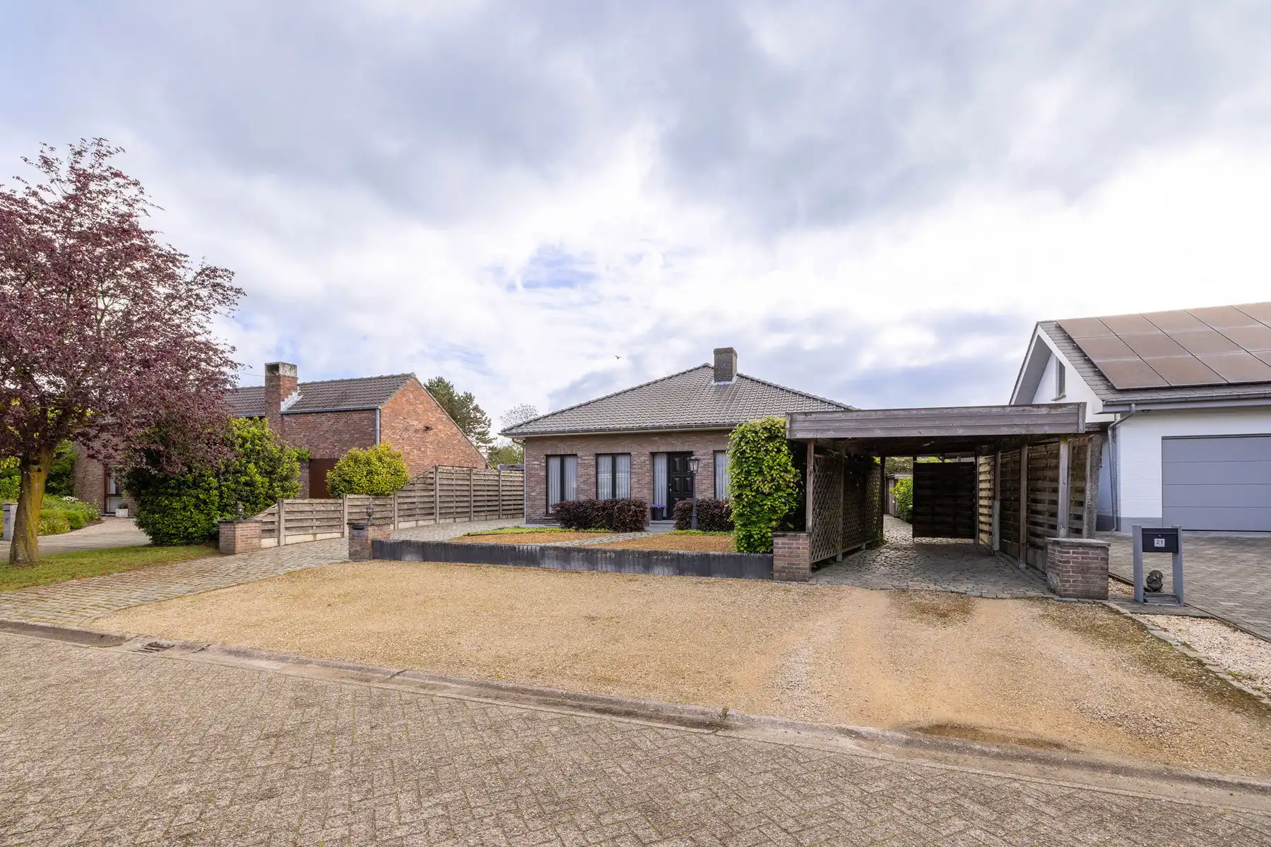 Onderhouden laagbouwwoning met 3slpk, garage en tuin foto 29