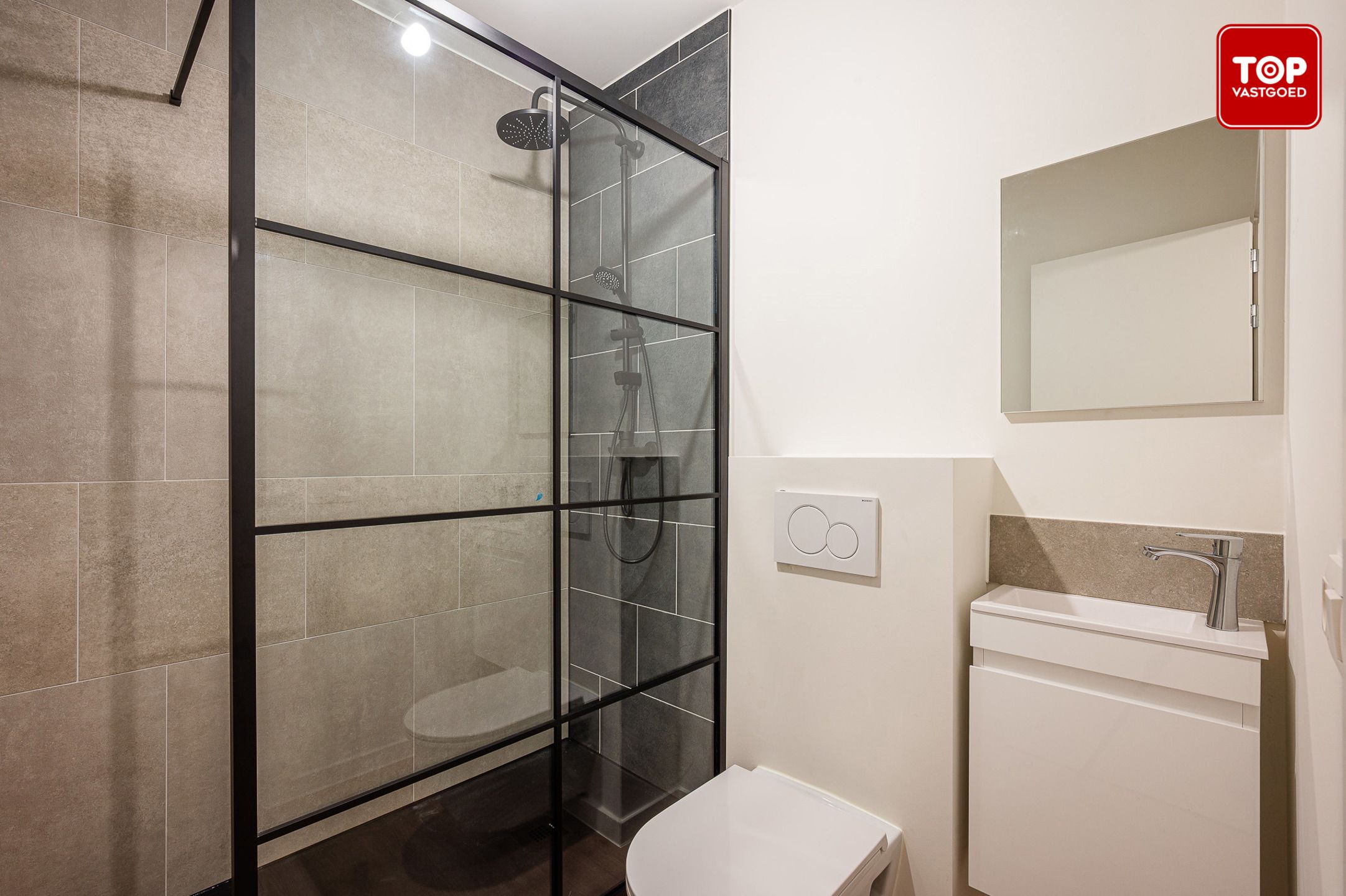 Top gerenoveerde gezinswoning in Mariakerke foto 27