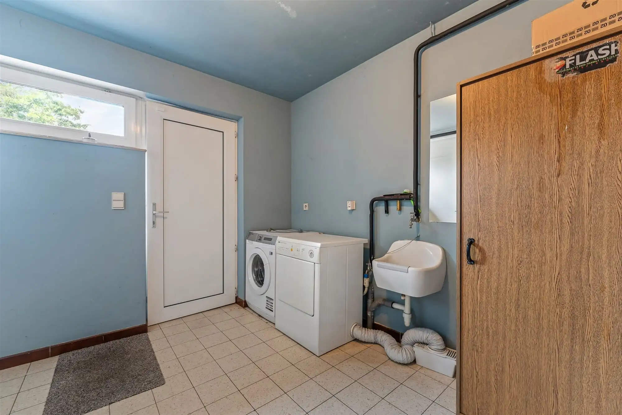 OP TE FRISSEN WONING MET 3 SLAAPKAMERS TE PAAL foto 13