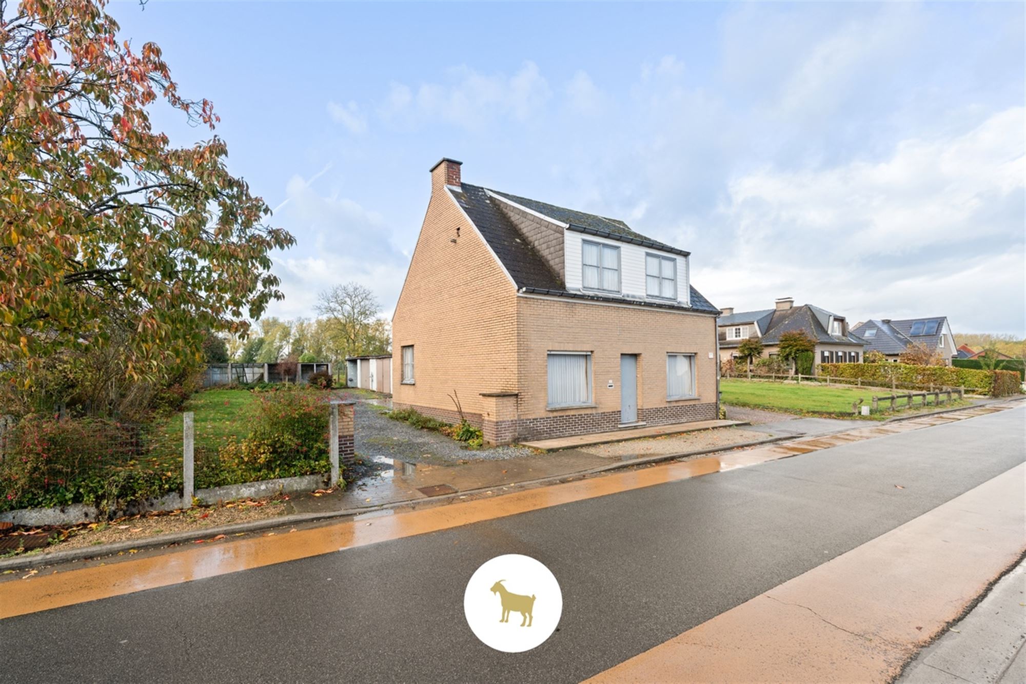 Perceel BOUWGROND (na afbraak bestaande bebouwing) voor OPEN BEBOUWING van ca. 954m² groot foto 3